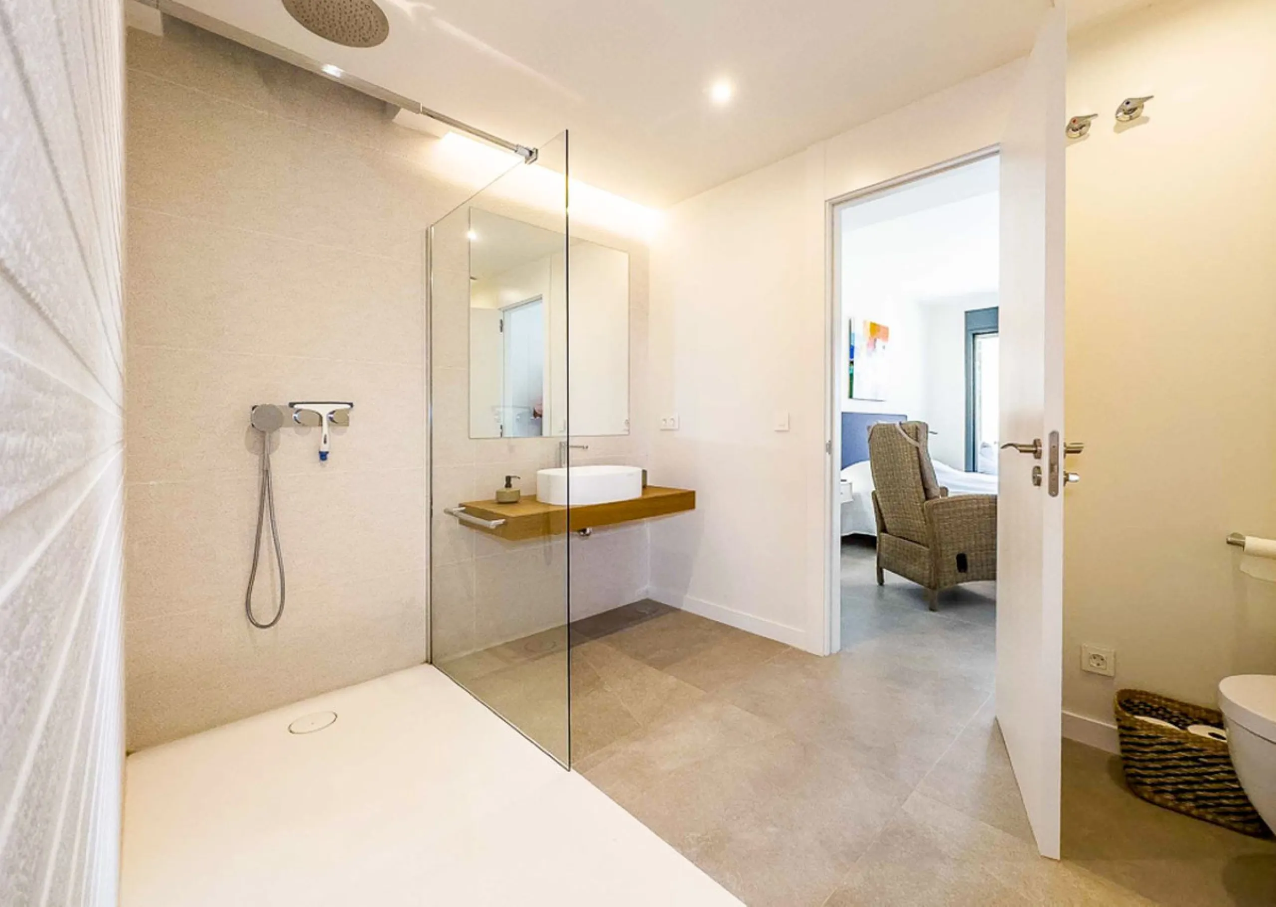 Luxury Semi-detached Villa with Private Pool in the Cape, Cabopino, Marbella