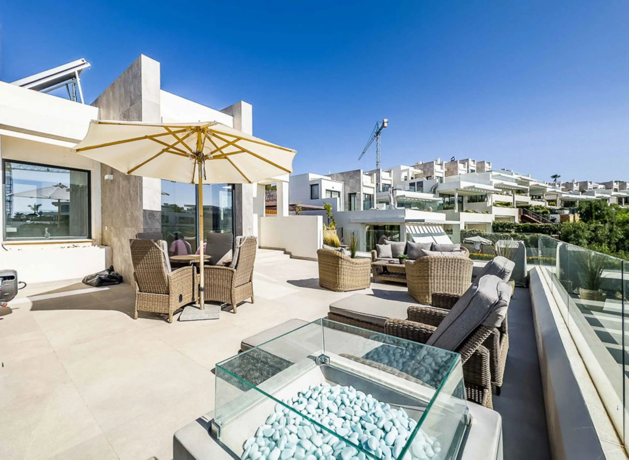 Luxury Semi-detached Villa with Private Pool in the Cape, Cabopino, Marbella