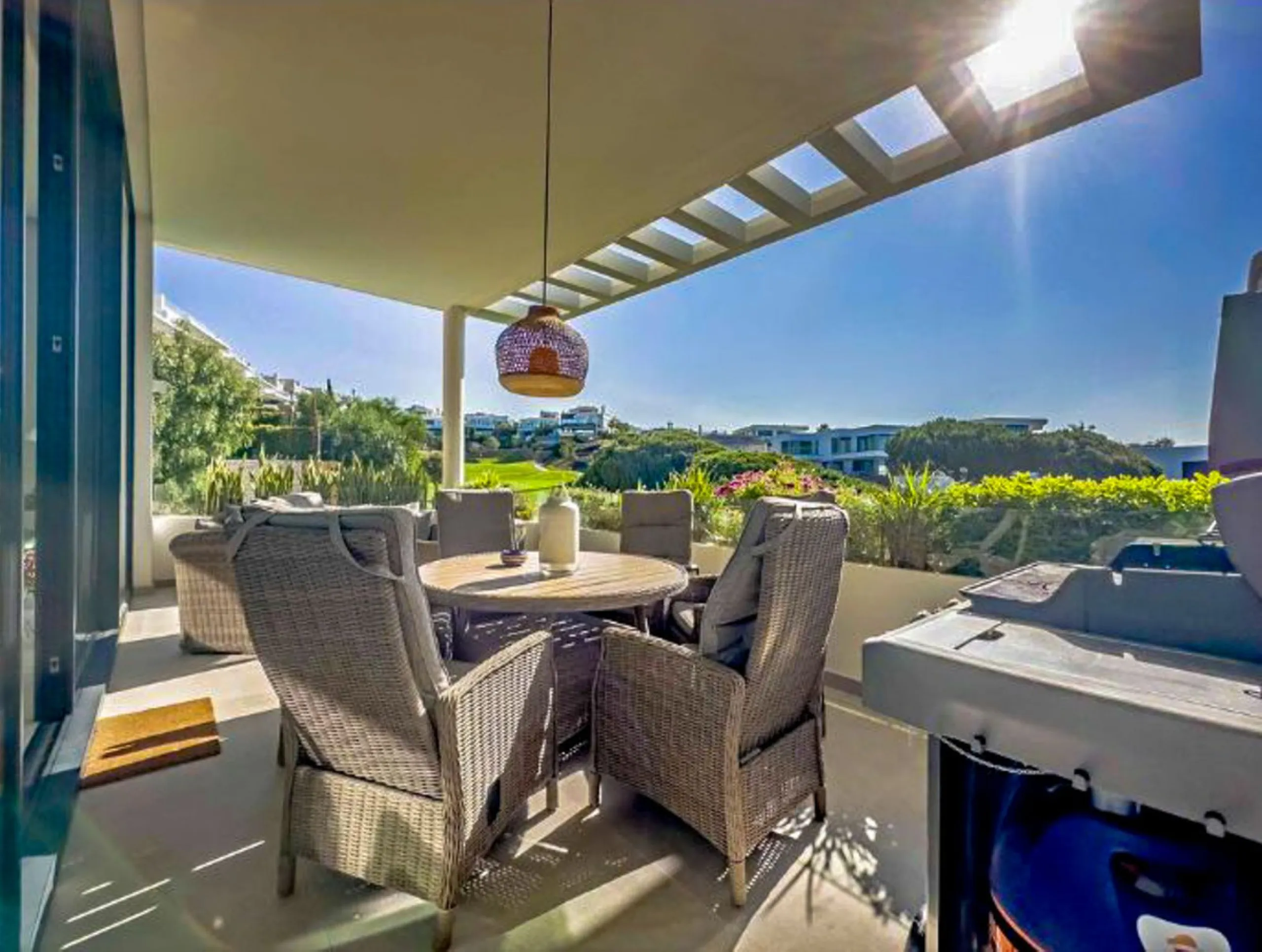 Luxury Semi-detached Villa with Private Pool in the Cape, Cabopino, Marbella