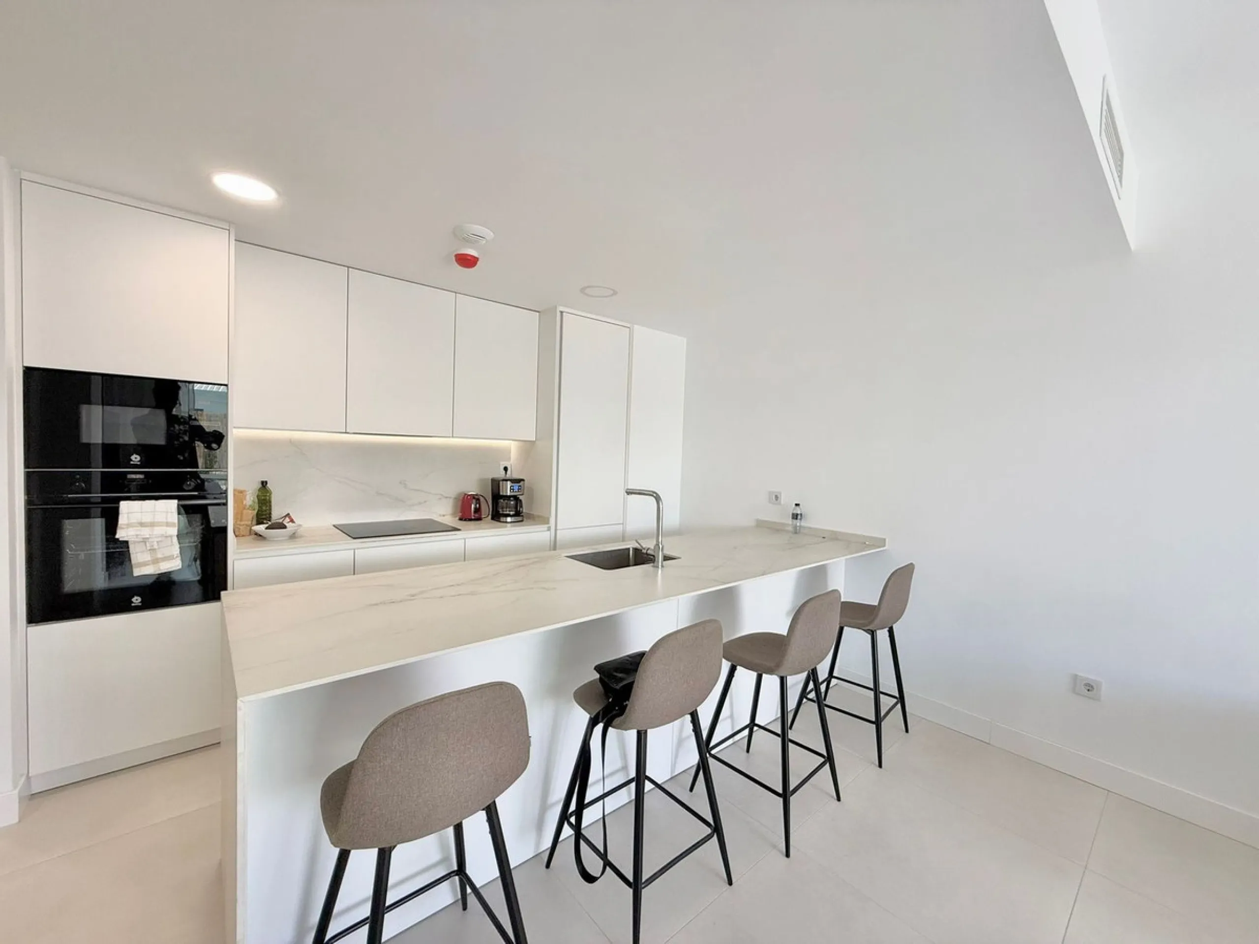 Exclusive Ground-Floor Apartment with Private Garden in Las Lomas del Higuerón – Fuengirola