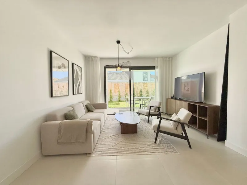 Exclusive Ground-Floor Apartment with Private Garden in Las Lomas del Higuerón – Fuengirola