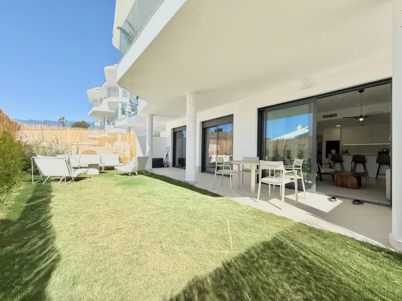 Exclusive Ground-Floor Apartment with Private Garden in Las Lomas del Higuerón – Fuengirola