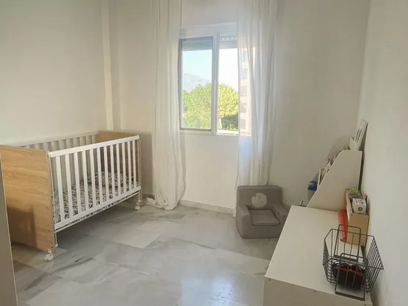 Prime Townhouse in Urb. Atalaya Golf with Rooftop Terrace & Sea Views – Exclusive Costa del Sol Living Surrounded by Golf Courses!