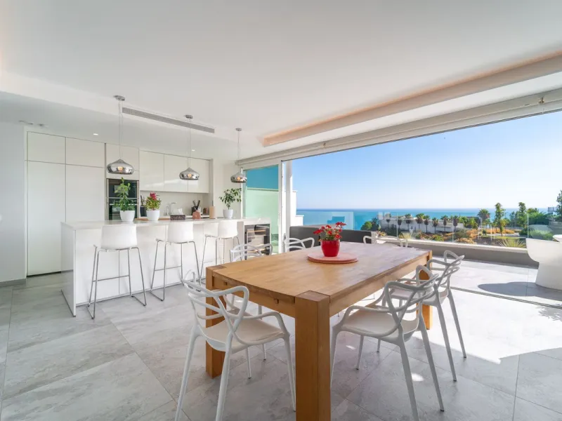 Welcome to this stunning penthouse apartment offering breathtaking panoramic sea views. Upon entering the property, either via the front door or personal lift, you will be immediately captivated by the magnificent panoramic sea views. The spacious living 