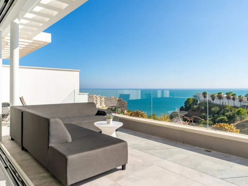 Welcome to this stunning penthouse apartment offering breathtaking panoramic sea views. Upon entering the property, either via the front door or personal lift, you will be immediately captivated by the magnificent panoramic sea views. The spacious living 