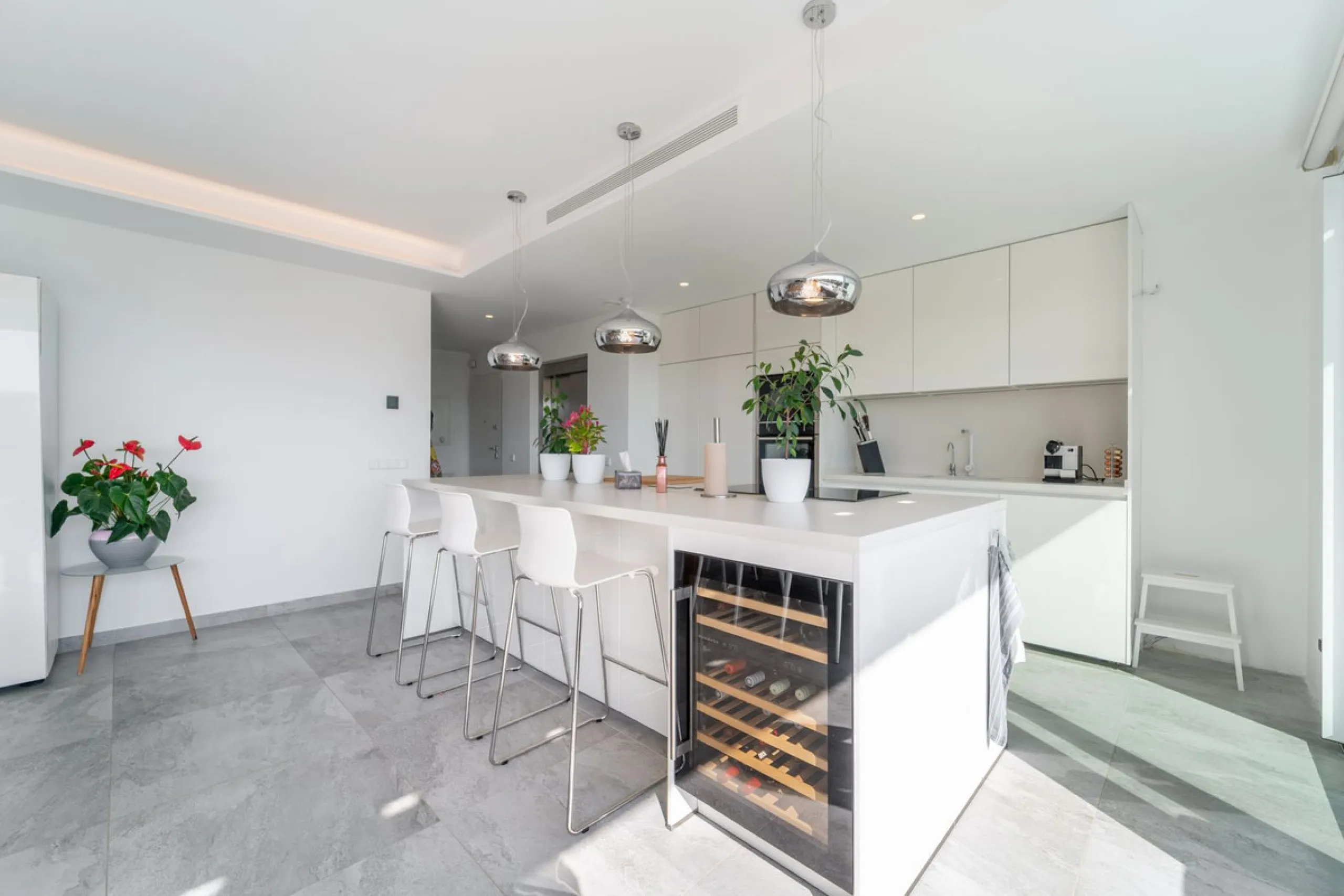 Welcome to this stunning penthouse apartment offering breathtaking panoramic sea views. Upon entering the property, either via the front door or personal lift, you will be immediately captivated by the magnificent panoramic sea views. The spacious living 