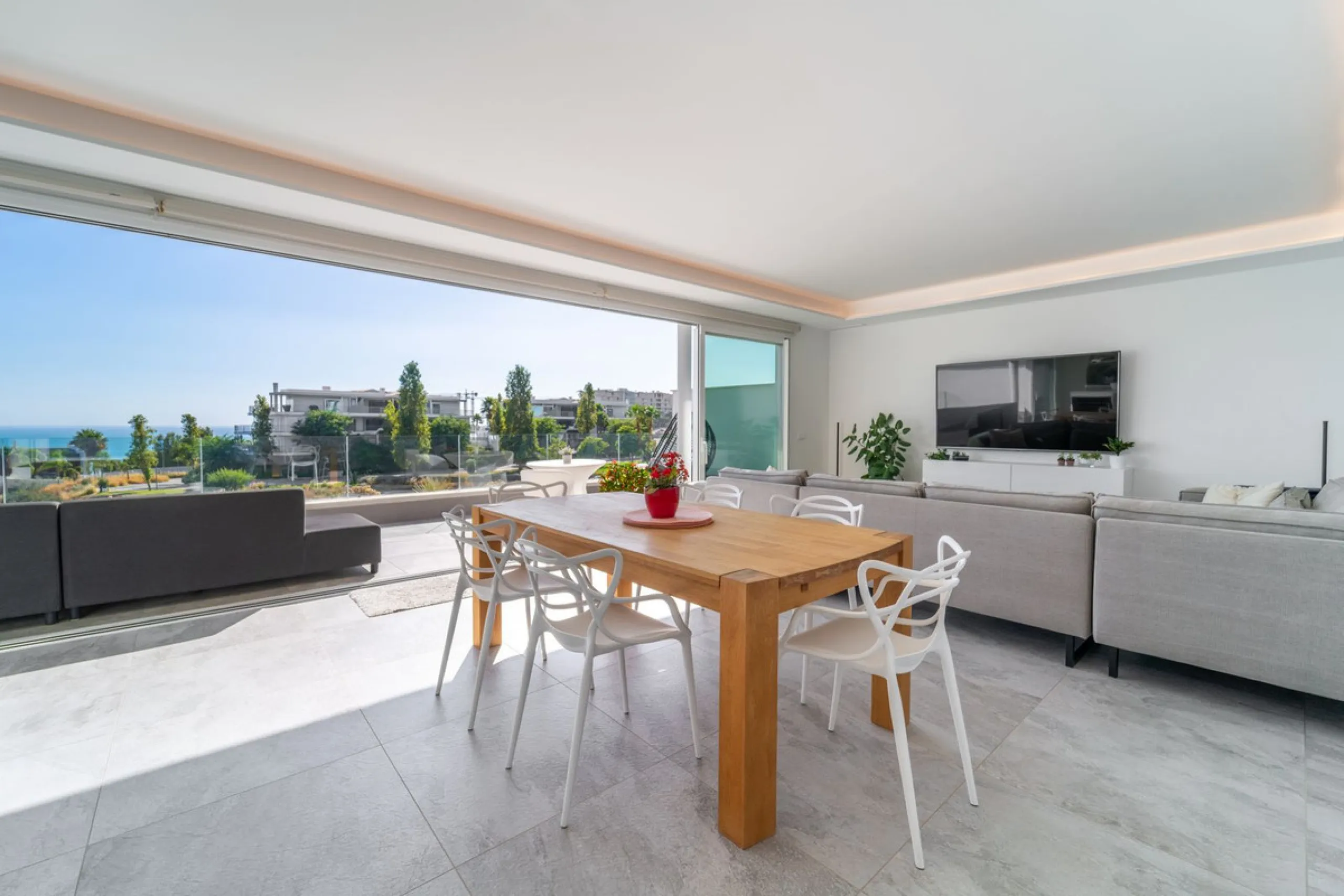 Welcome to this stunning penthouse apartment offering breathtaking panoramic sea views. Upon entering the property, either via the front door or personal lift, you will be immediately captivated by the magnificent panoramic sea views. The spacious living 