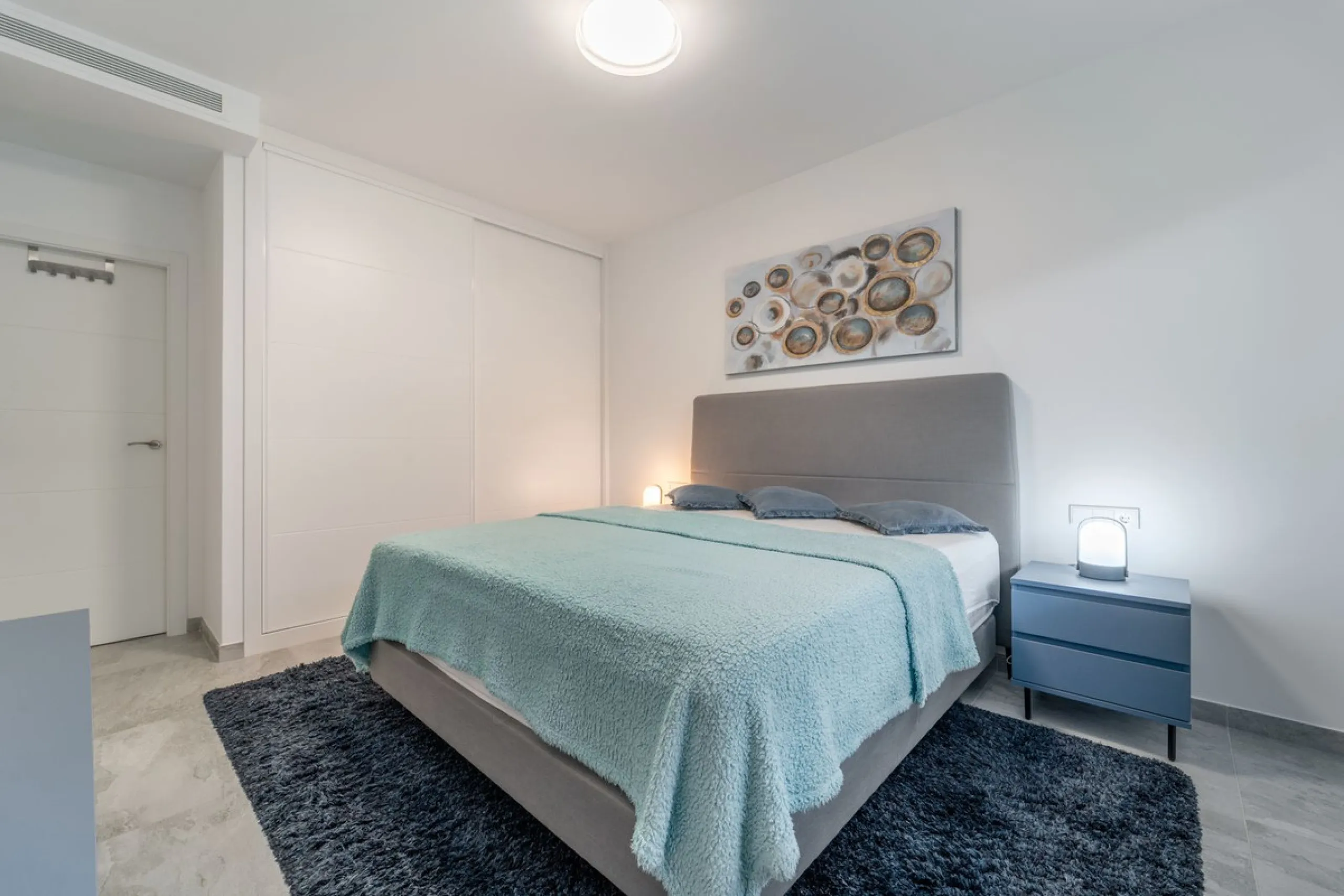 Welcome to this stunning penthouse apartment offering breathtaking panoramic sea views. Upon entering the property, either via the front door or personal lift, you will be immediately captivated by the magnificent panoramic sea views. The spacious living 