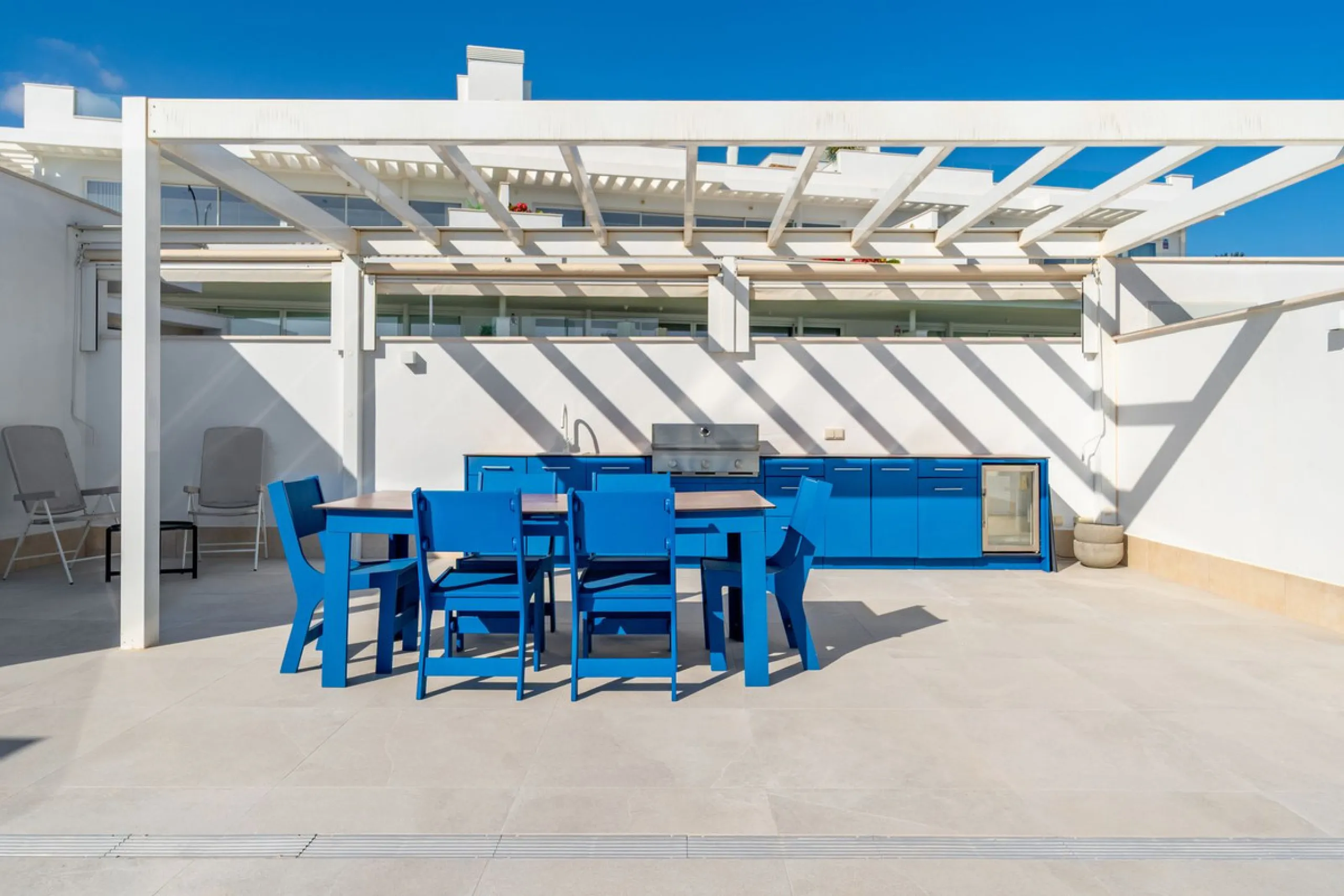 Welcome to this stunning penthouse apartment offering breathtaking panoramic sea views. Upon entering the property, either via the front door or personal lift, you will be immediately captivated by the magnificent panoramic sea views. The spacious living 