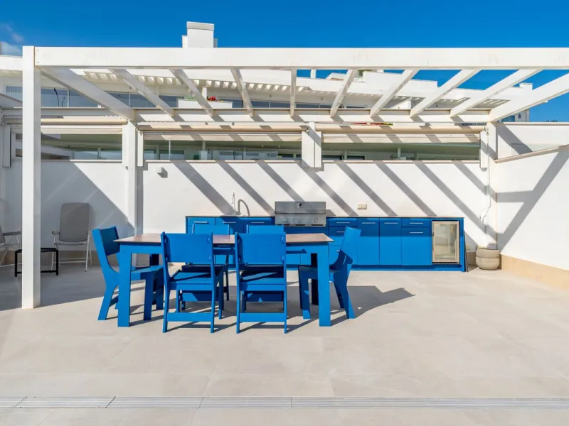 Welcome to this stunning penthouse apartment offering breathtaking panoramic sea views. Upon entering the property, either via the front door or personal lift, you will be immediately captivated by the magnificent panoramic sea views. The spacious living 