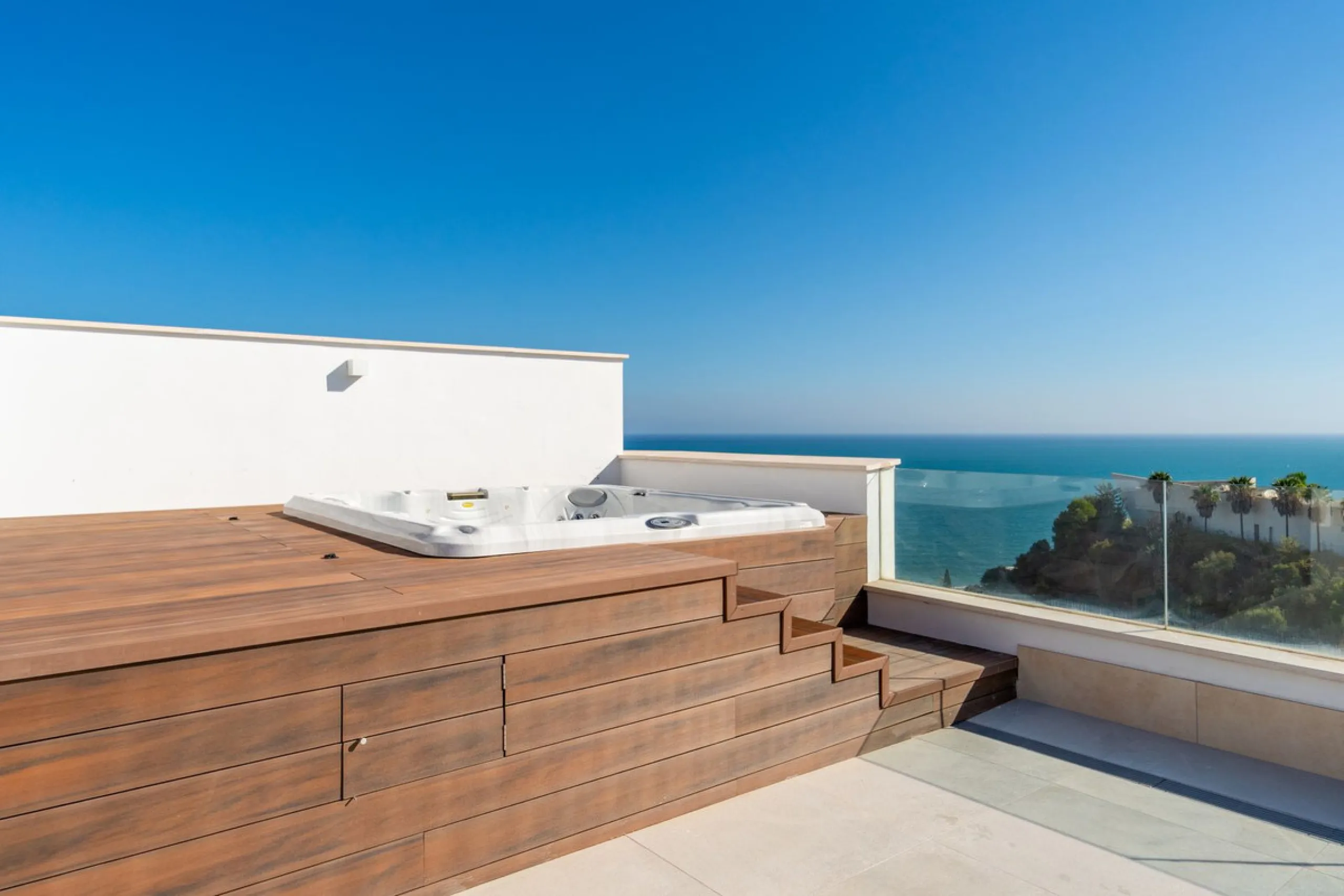 Welcome to this stunning penthouse apartment offering breathtaking panoramic sea views. Upon entering the property, either via the front door or personal lift, you will be immediately captivated by the magnificent panoramic sea views. The spacious living 