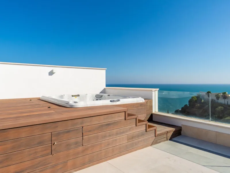 Welcome to this stunning penthouse apartment offering breathtaking panoramic sea views. Upon entering the property, either via the front door or personal lift, you will be immediately captivated by the magnificent panoramic sea views. The spacious living 