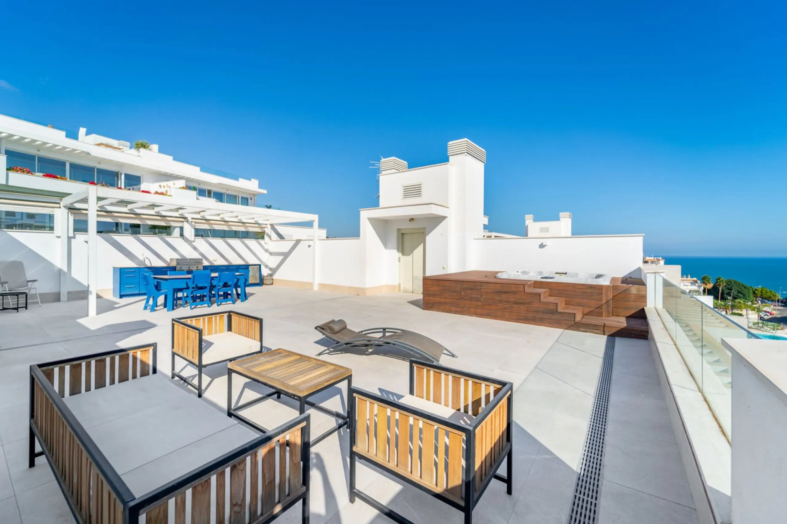 Welcome to this stunning penthouse apartment offering breathtaking panoramic sea views. Upon entering the property, either via the front door or personal lift, you will be immediately captivated by the magnificent panoramic sea views. The spacious living 