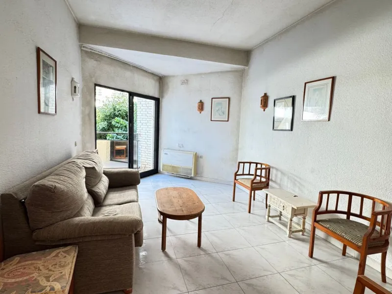 A fantastic frontline one-bedroom, one-bathroom apartment for sale in the heart of Marbella Centro, located in one of the most desirable and high-demand areas. This property features a spacious terrace with partial sea views, making it perfect for enjoyin