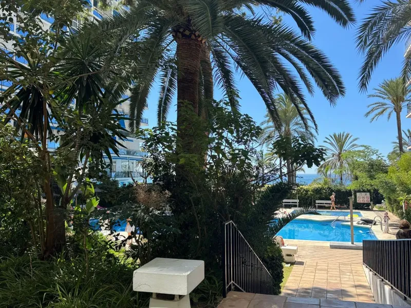 Apartment - Middle Floor Apartment в продаже в Marbella, Málaga. В доме 1 спален и 1 ванных комнат. Площадь дома 49 м²