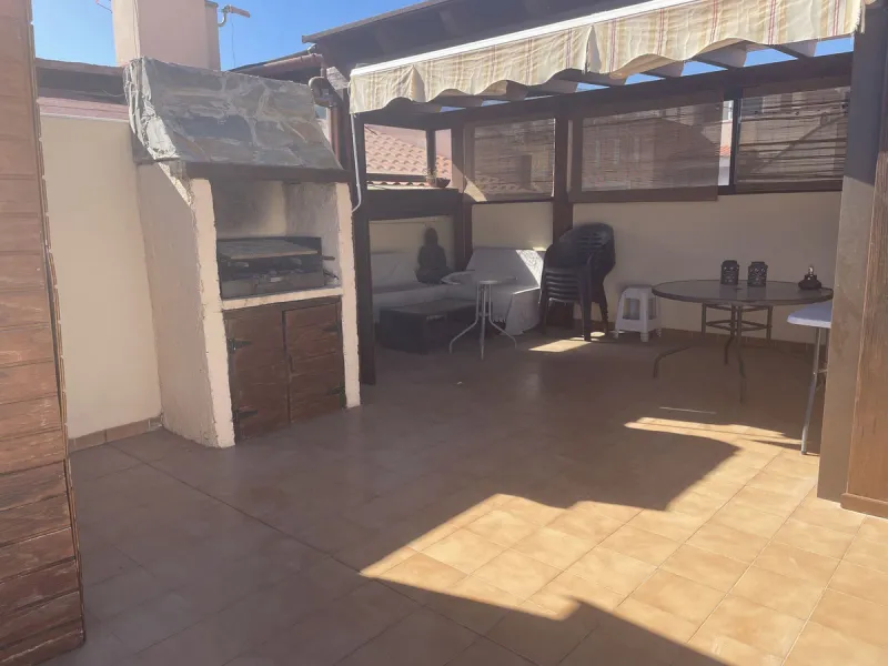 Apartment - Penthouse Duplex в продаже в Estepona, Málaga. В доме 3 спален и 2 ванных комнат. Площадь дома 136 м²