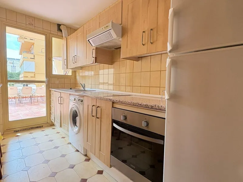 Situated in the heart of Marbella Centro, this unique first floor apartment offers a rare opportunity with its south orientation and an large private terrace that spans the entire building and exclusively yours to enjoy. Featuring 2 spacious bedrooms and 
