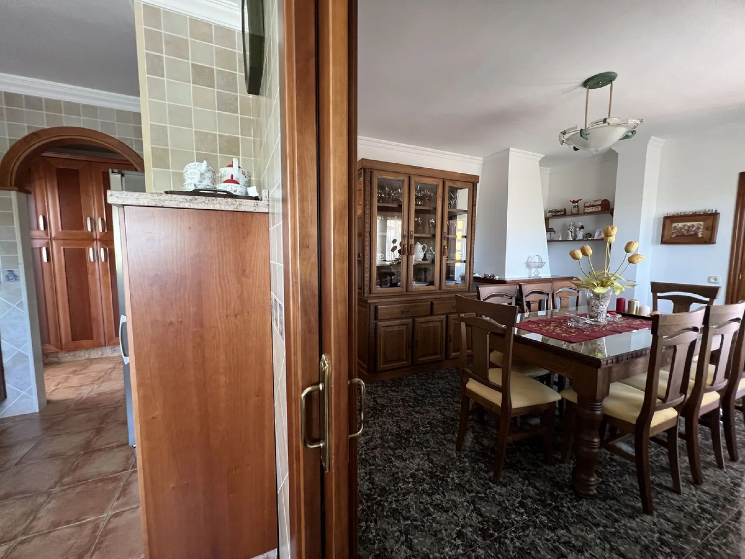 Beautiful Semi-Detached Villa in Excellent Condition – 325 m² Built