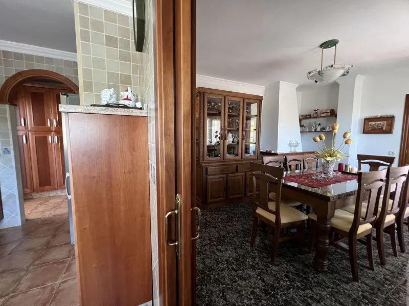 Beautiful Semi-Detached Villa in Excellent Condition – 325 m² Built