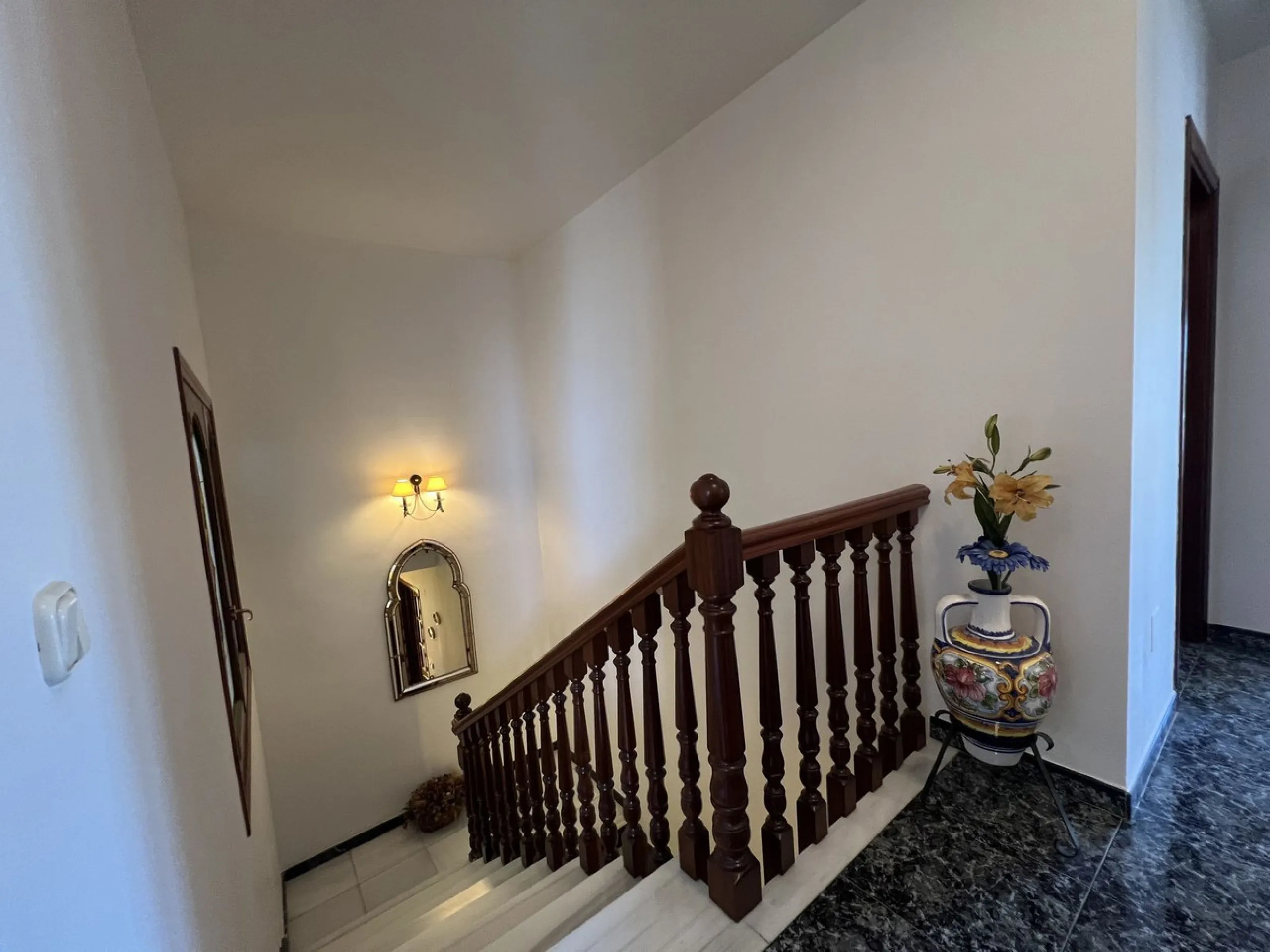 Beautiful Semi-Detached Villa in Excellent Condition – 325 m² Built
