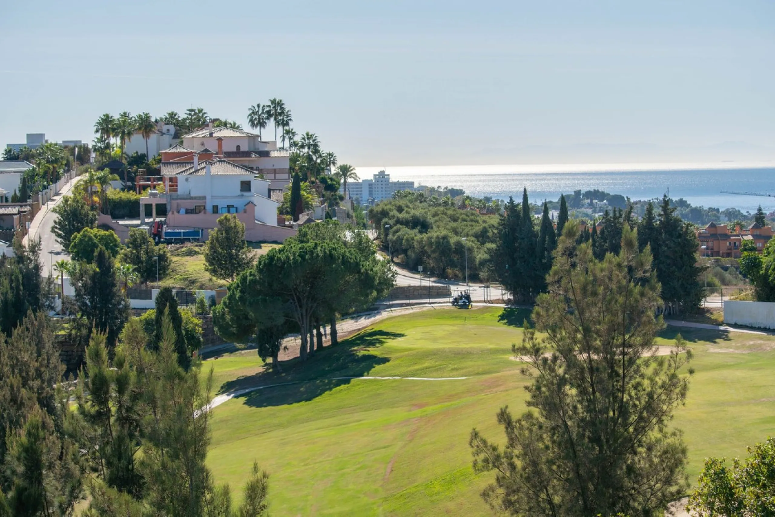 Stunning contemporary villa with panoramic mountain, golf and sea views in La Alqueria, Benahavis