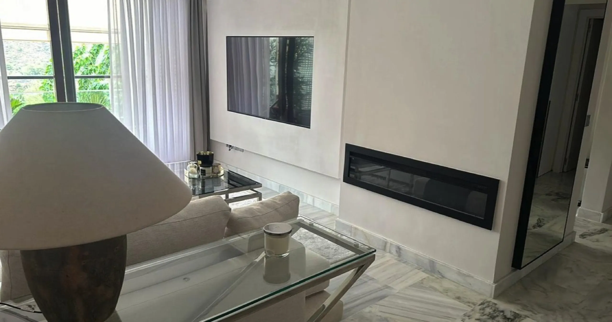 Apartment - Middle Floor Apartment в продаже в Benahavís, Málaga. В доме 1 спален и 1 ванных комнат. Площадь дома 73 м²
