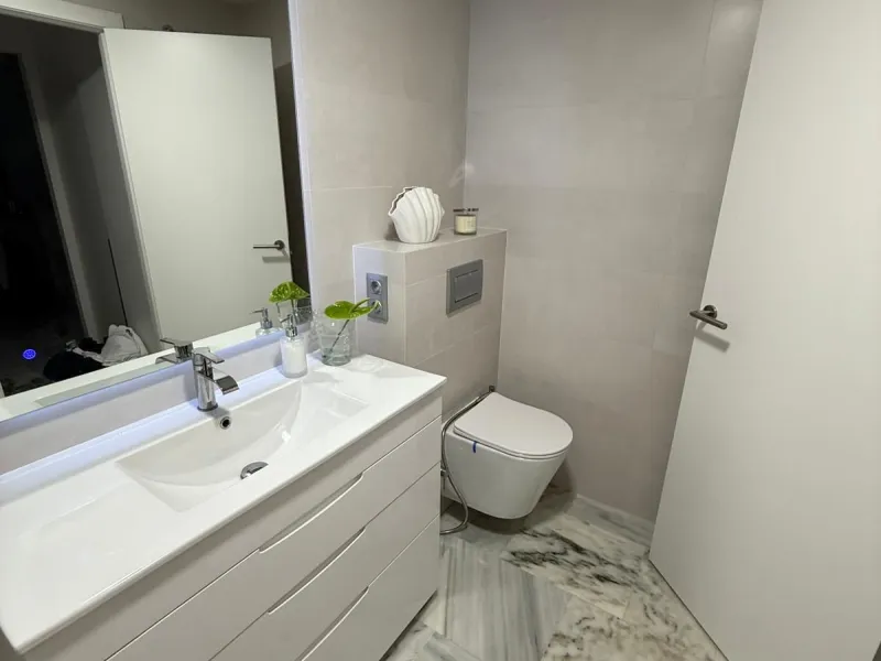 Apartment - Middle Floor Apartment в продаже в Benahavís, Málaga. В доме 1 спален и 1 ванных комнат. Площадь дома 73 м²