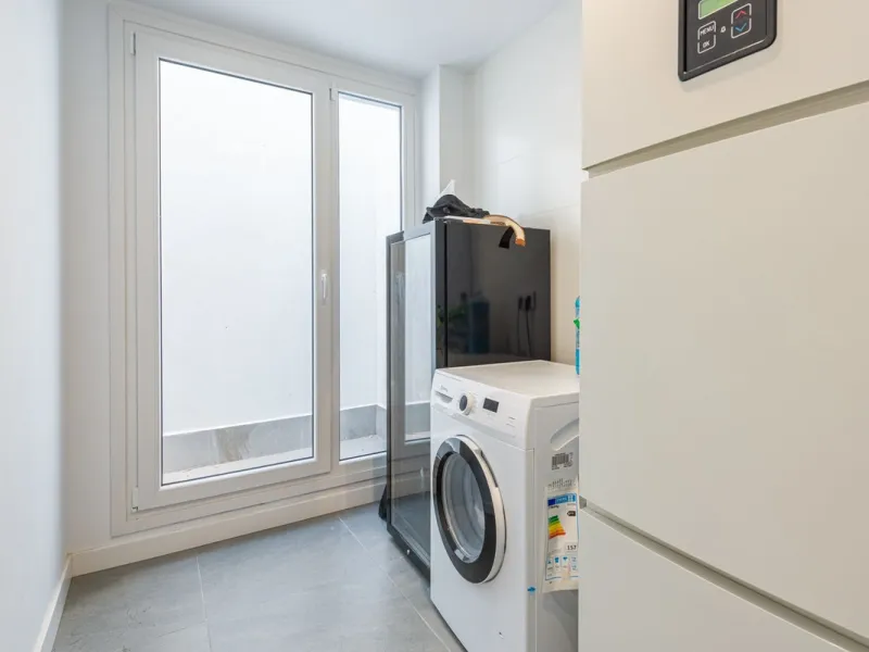 Apartment - Ground Floor Apartment в продаже в Benahavís, Málaga. В доме 3 спален и 2 ванных комнат. Площадь дома 227 м². Площадь участка 270 м²