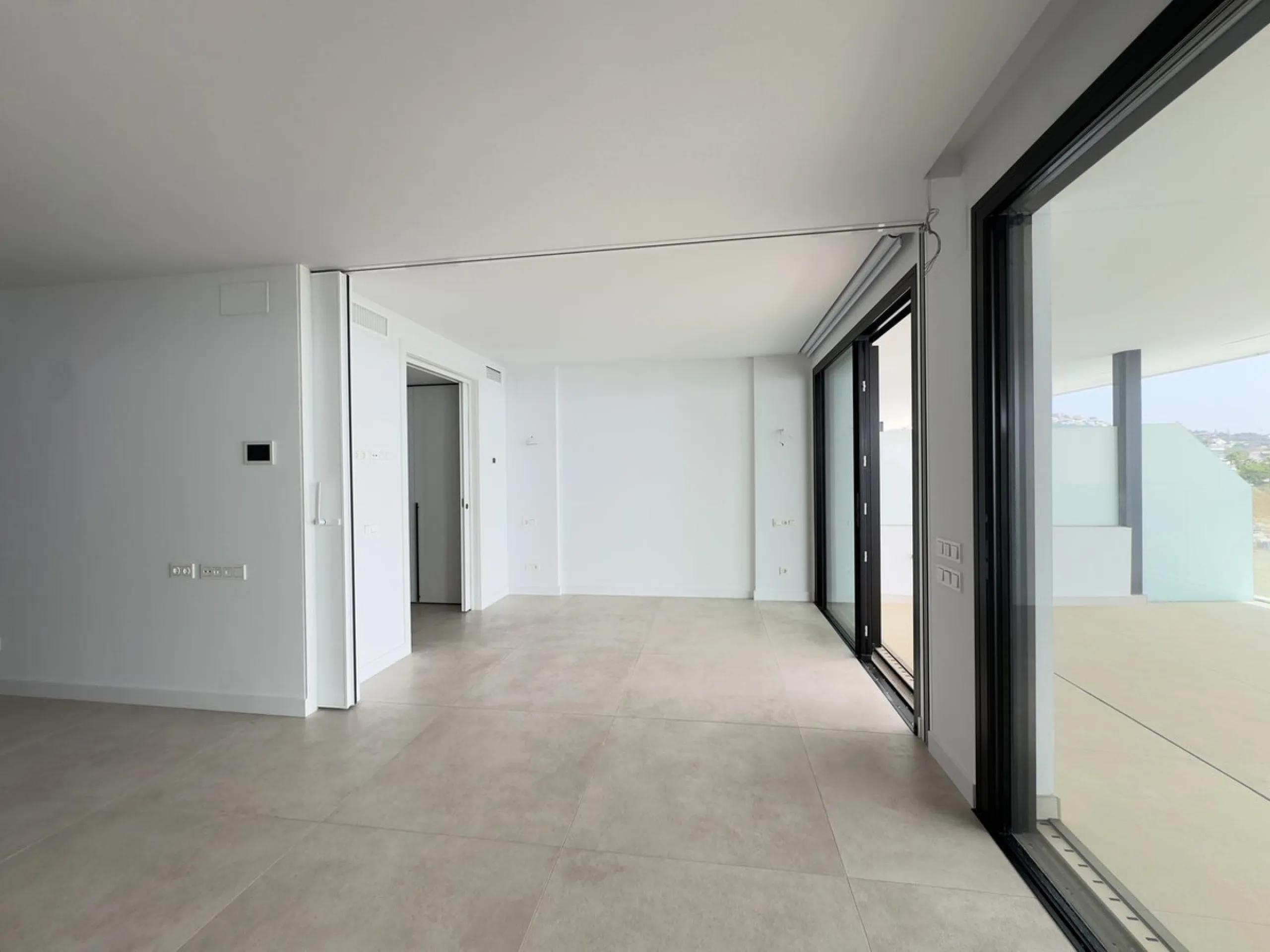 Apartment - Middle Floor Apartment в продаже в Fuengirola, Málaga. В доме 2 спален и 2 ванных комнат. Площадь дома 86 м²