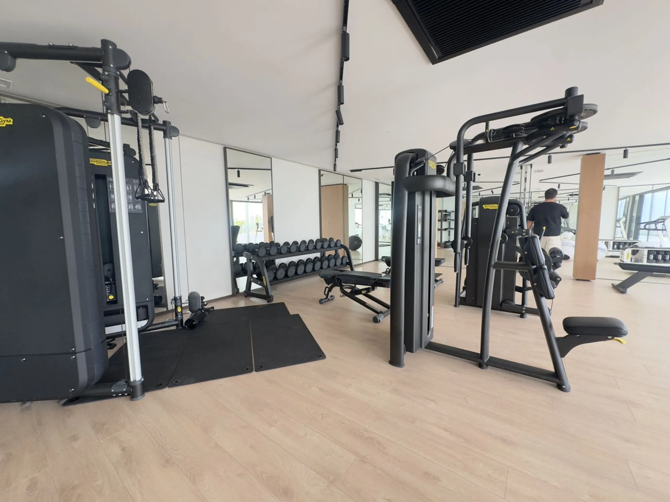 Apartment - Middle Floor Apartment в продаже в Fuengirola, Málaga. В доме 2 спален и 2 ванных комнат. Площадь дома 86 м²