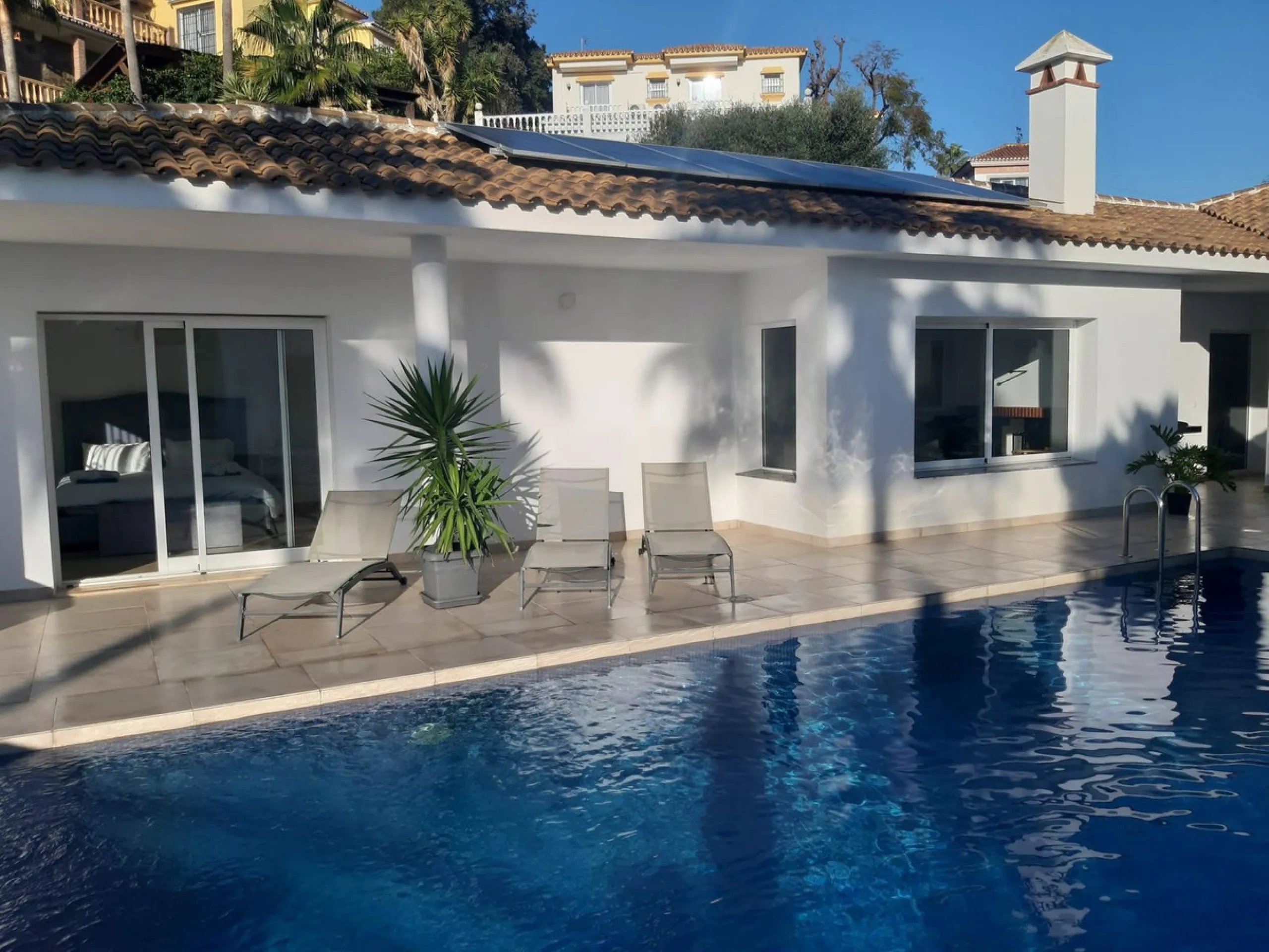 *** RARE FIND *** STUNNING  5 bedroom VILLA in LA SIERREZUELA, MIJAS