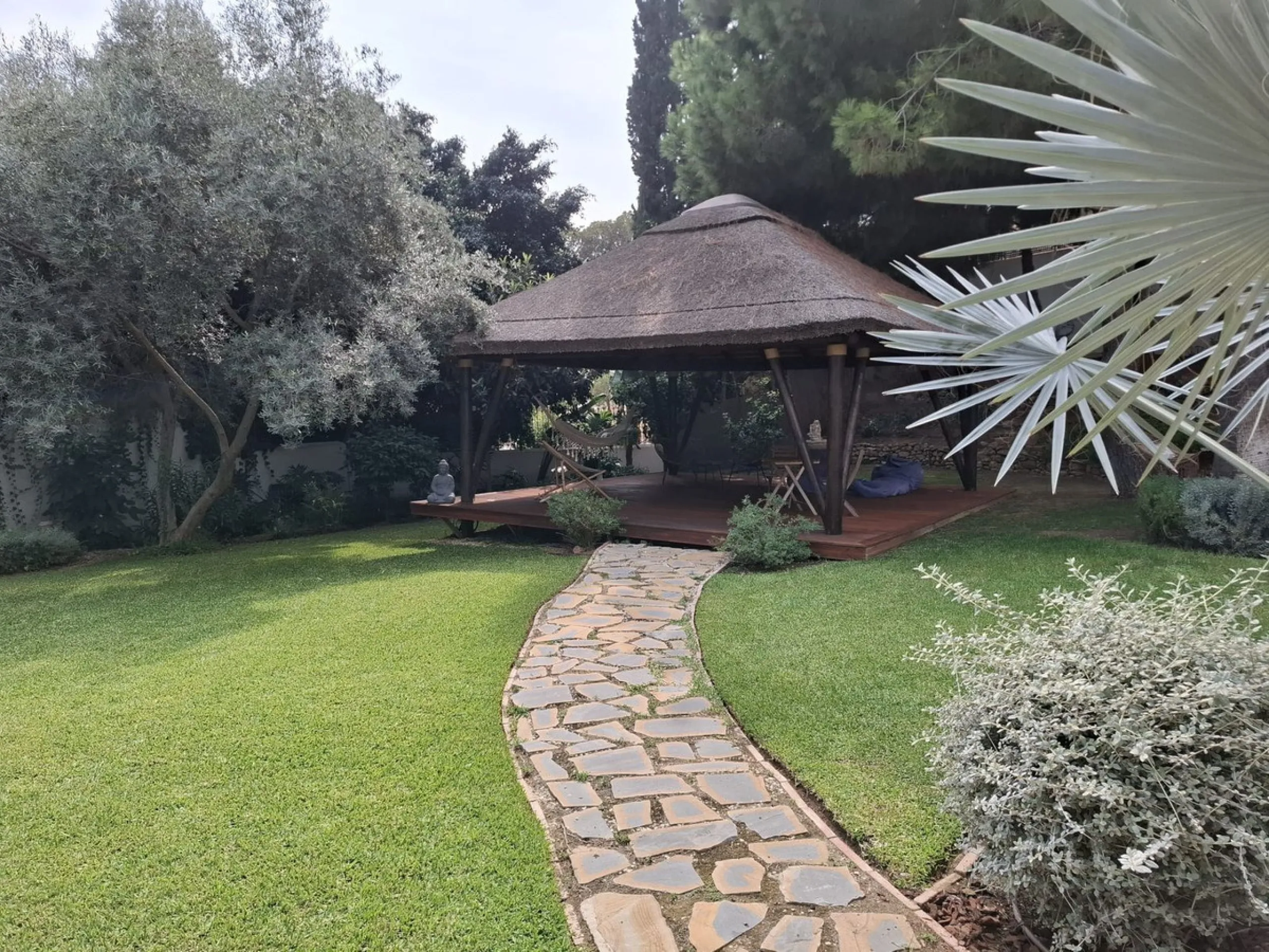 *** RARE FIND *** STUNNING  5 bedroom VILLA in LA SIERREZUELA, MIJAS
