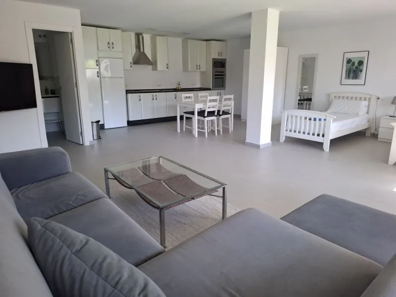 *** RARE FIND *** STUNNING  5 bedroom VILLA in LA SIERREZUELA, MIJAS