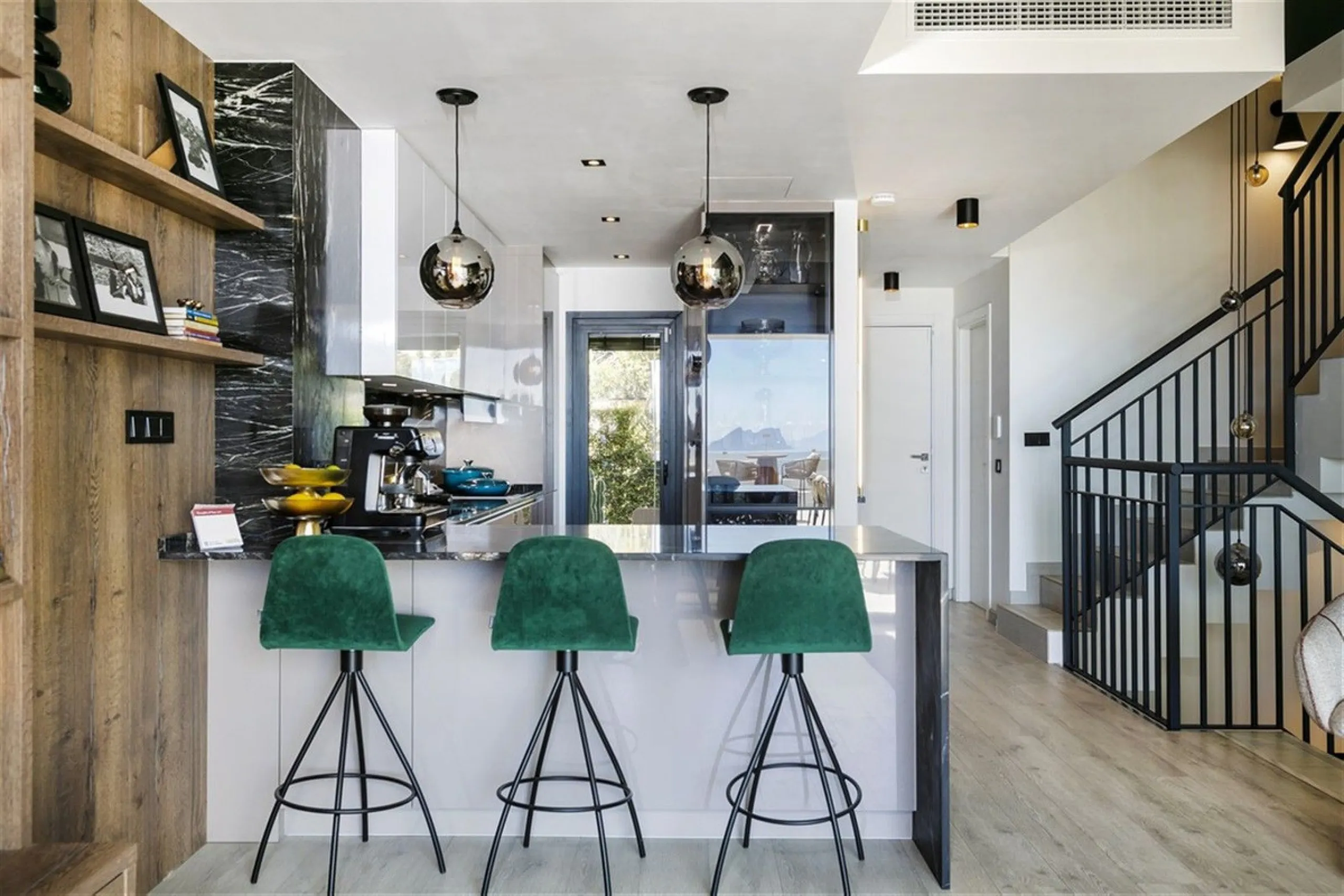 Contemporary and luxurious four level family home offering stunning panoramic views only 10 minutes to Sotogrande.