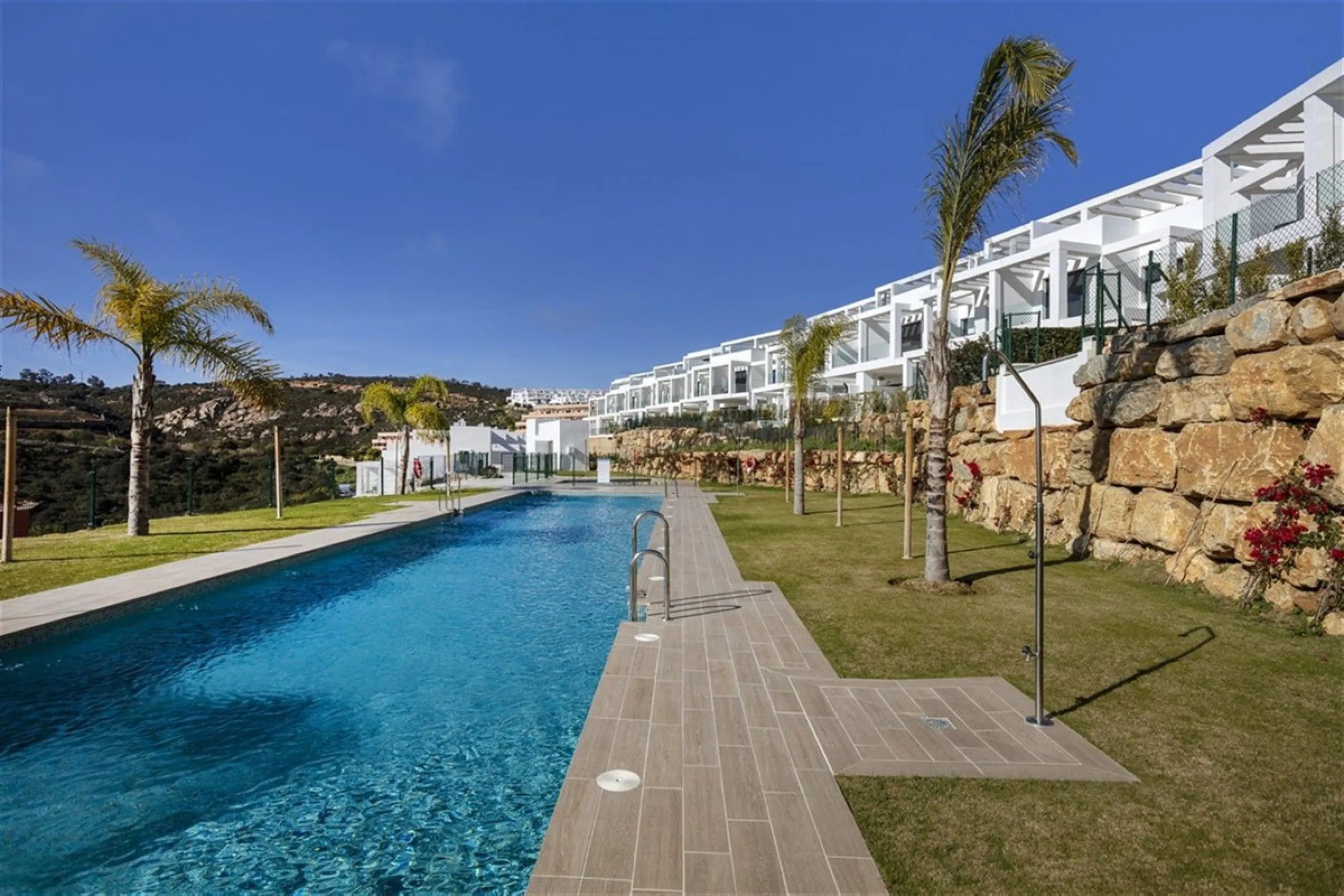 Contemporary and luxurious four level family home offering stunning panoramic views only 10 minutes to Sotogrande.