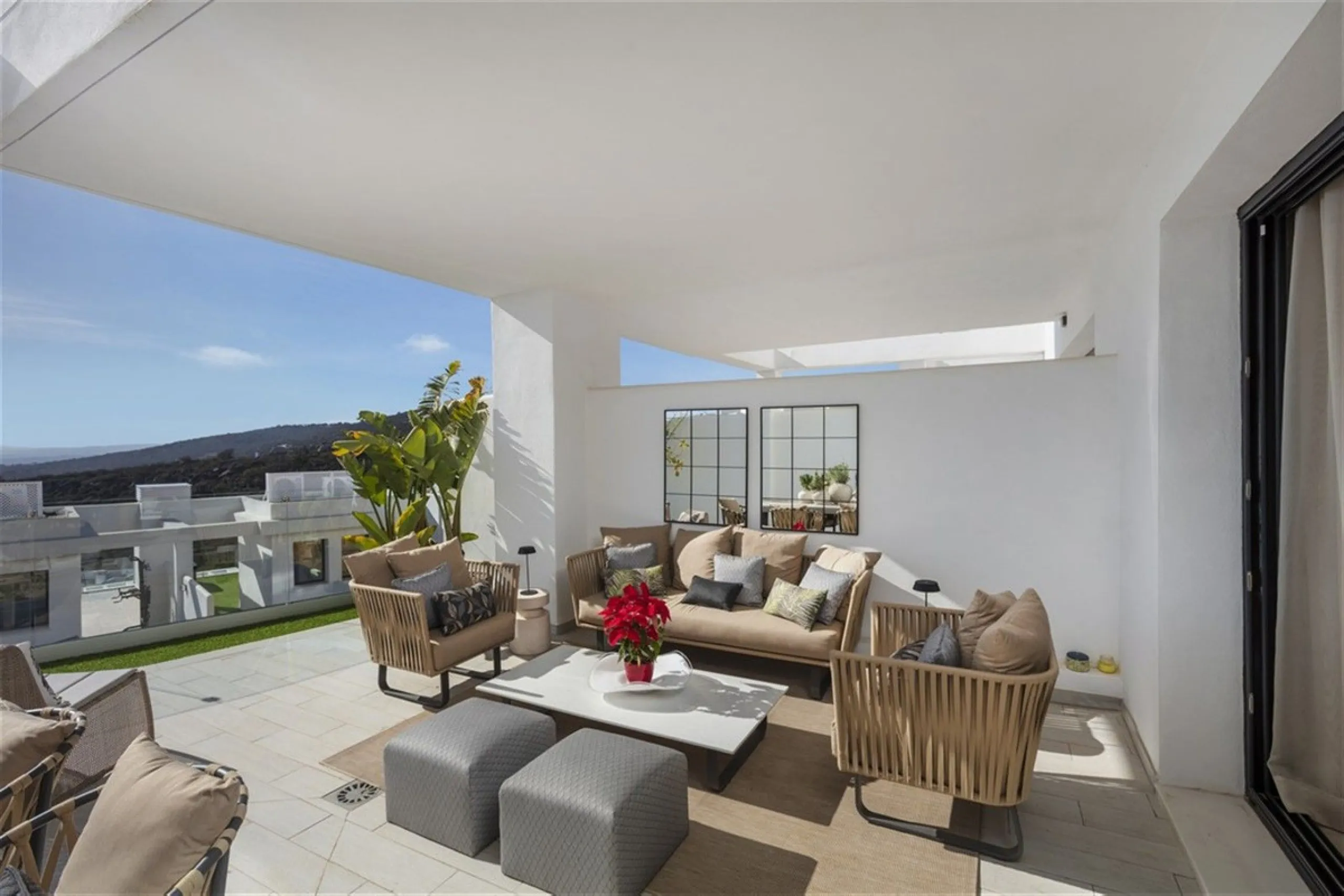 Contemporary and luxurious four level family home offering stunning panoramic views only 10 minutes to Sotogrande.