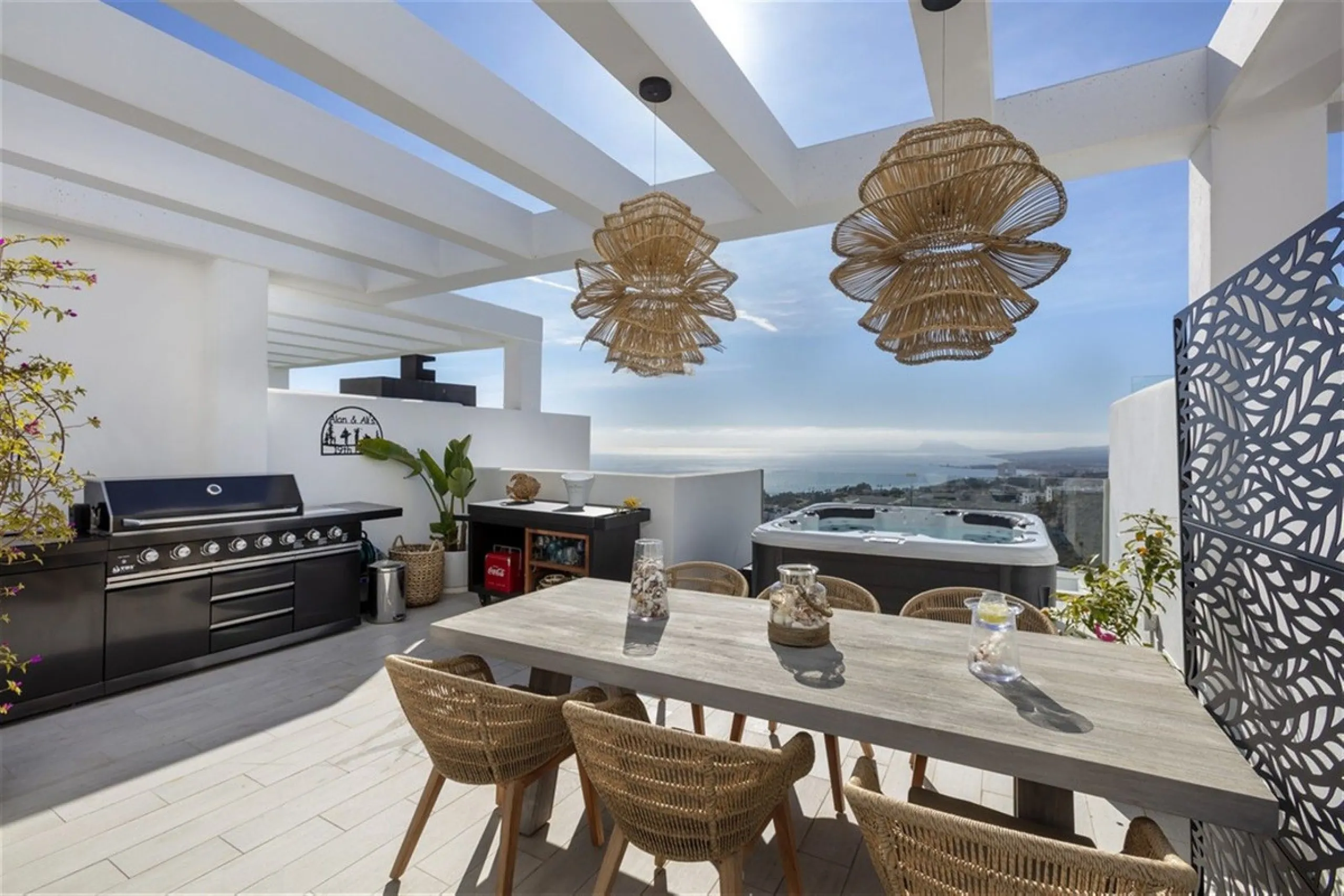 Contemporary and luxurious four level family home offering stunning panoramic views only 10 minutes to Sotogrande.