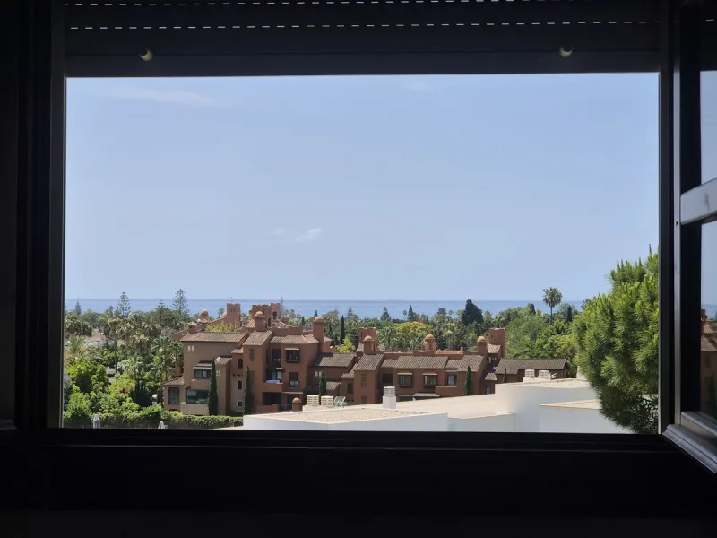 Beachside, 5 minutes from Puerto Banús