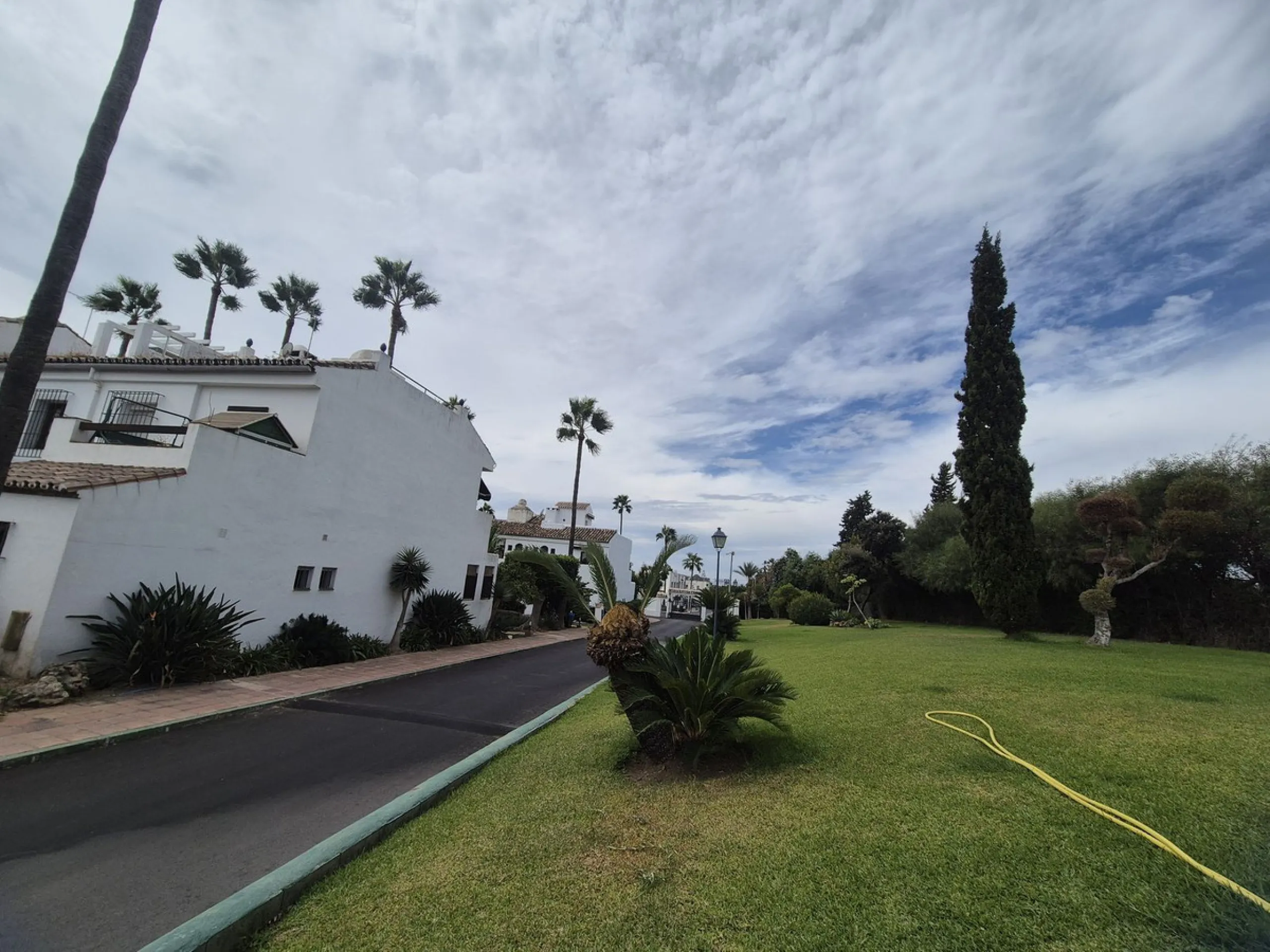 Beachside, 5 minutes from Puerto Banús