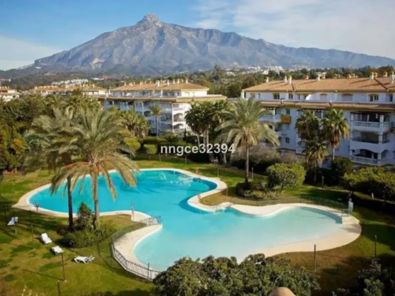 Stylish Marbella Retreat in La Dama de Noche *Tourist License , LPO- Short Term allowed per Vote* Turn-Key Rental Income Property