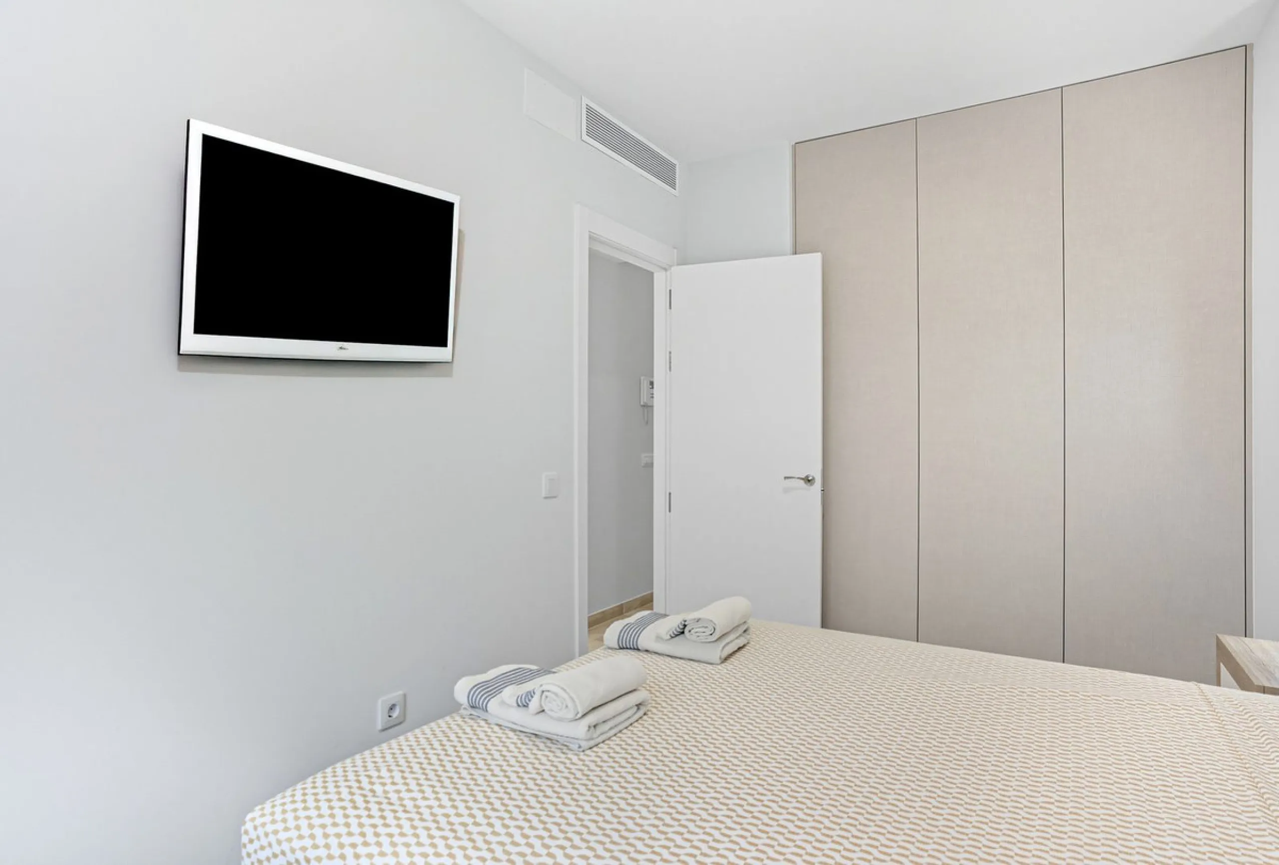 Apartment - Ground Floor Apartment в продаже в Mijas, Málaga. В доме 2 спален и 1 ванных комнат. Площадь дома 55 м²