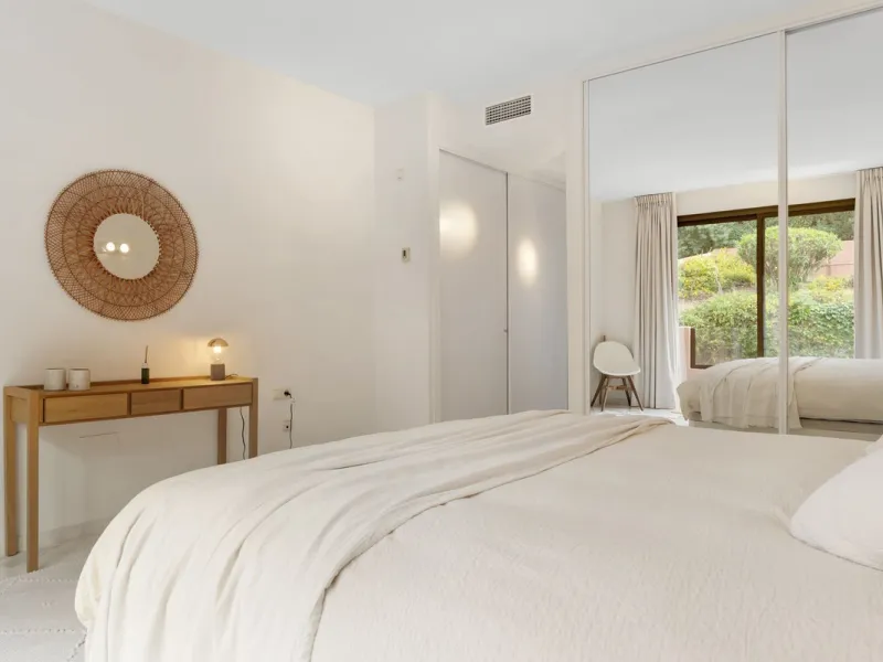 Spacious renovated 2-Bedroom Apartment with Panoramic Views in Los Vinedos, La Mairena