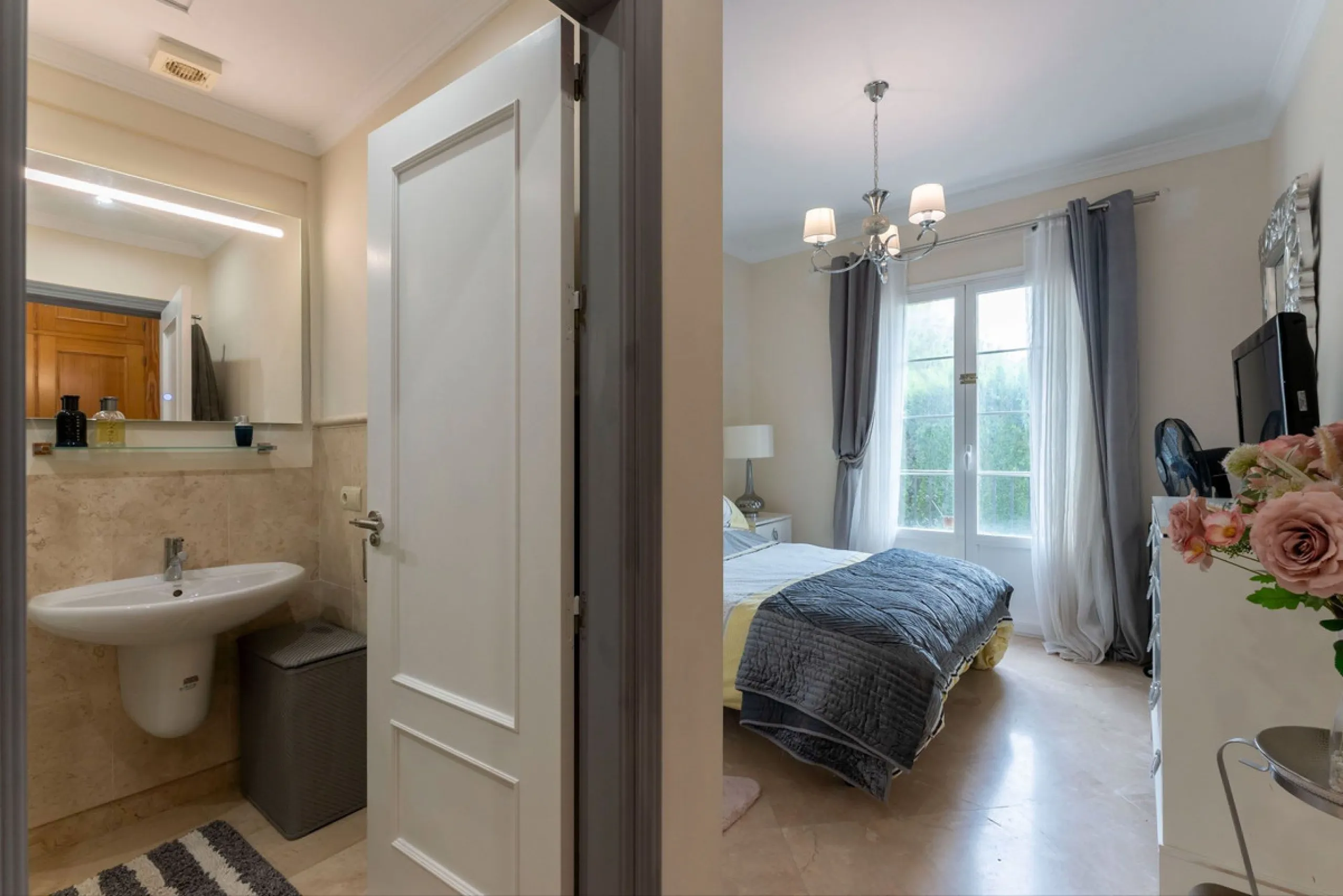 House - Detached Villa в продаже в Mijas, Málaga. В доме 3 спален и 3 ванных комнат. Площадь дома 143 м². Площадь участка 500 м²