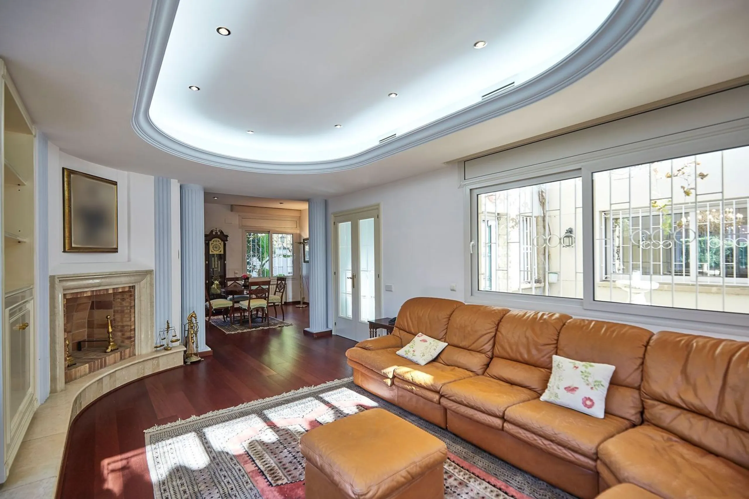 Casa independiente con gran parcela en Sant Just Desvern, Barcelona