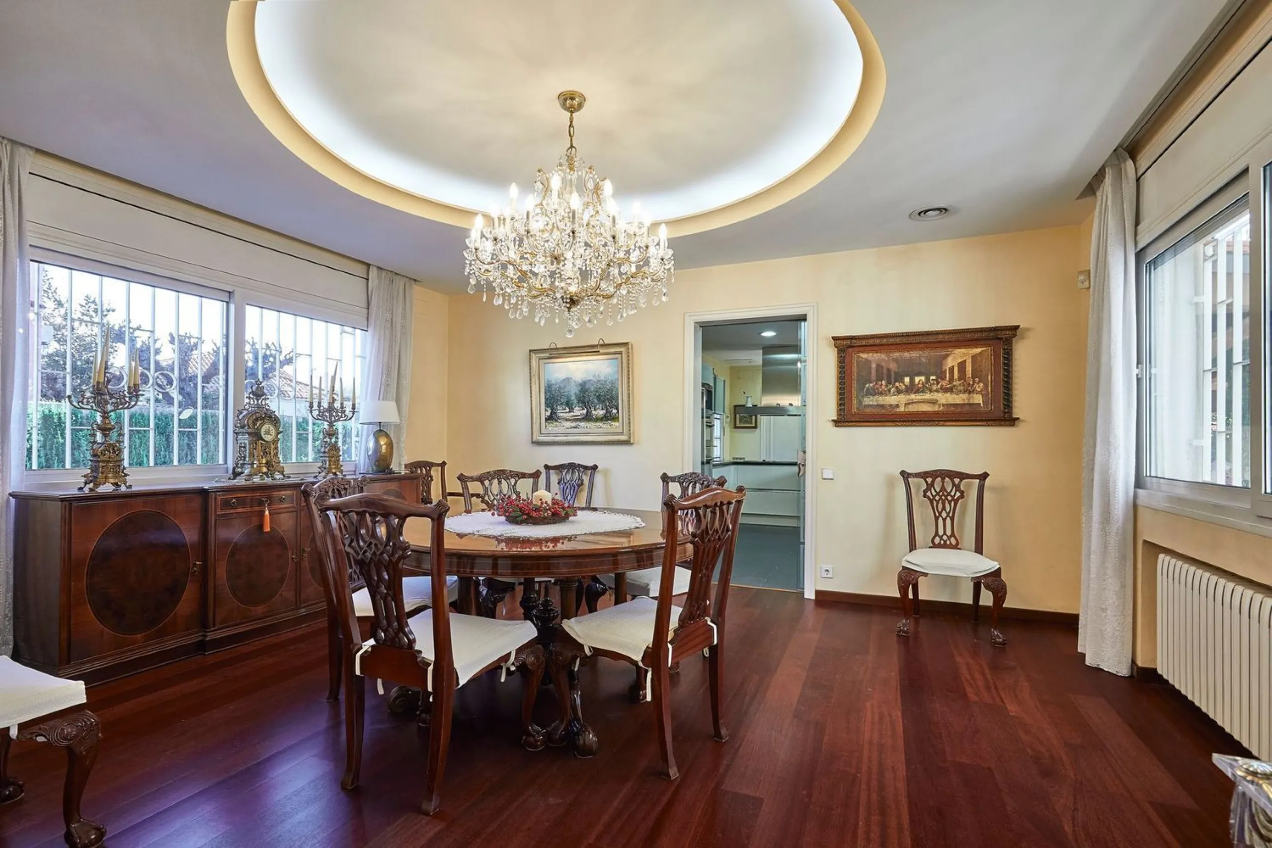 Casa independiente con gran parcela en Sant Just Desvern, Barcelona