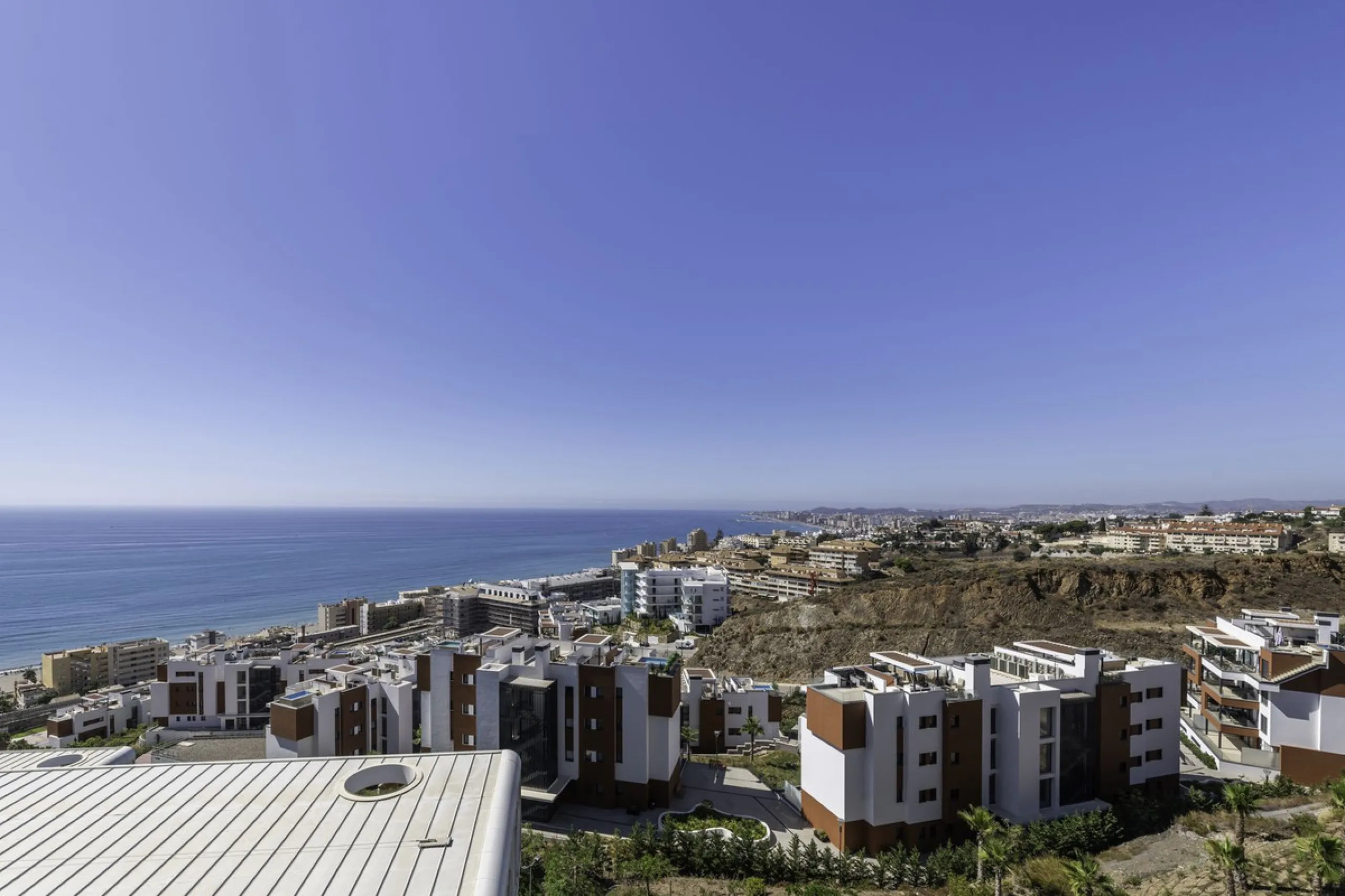 Med One, Higuerón West – Luxury 2-Bedroom Apartment with Panoramic Sea Views