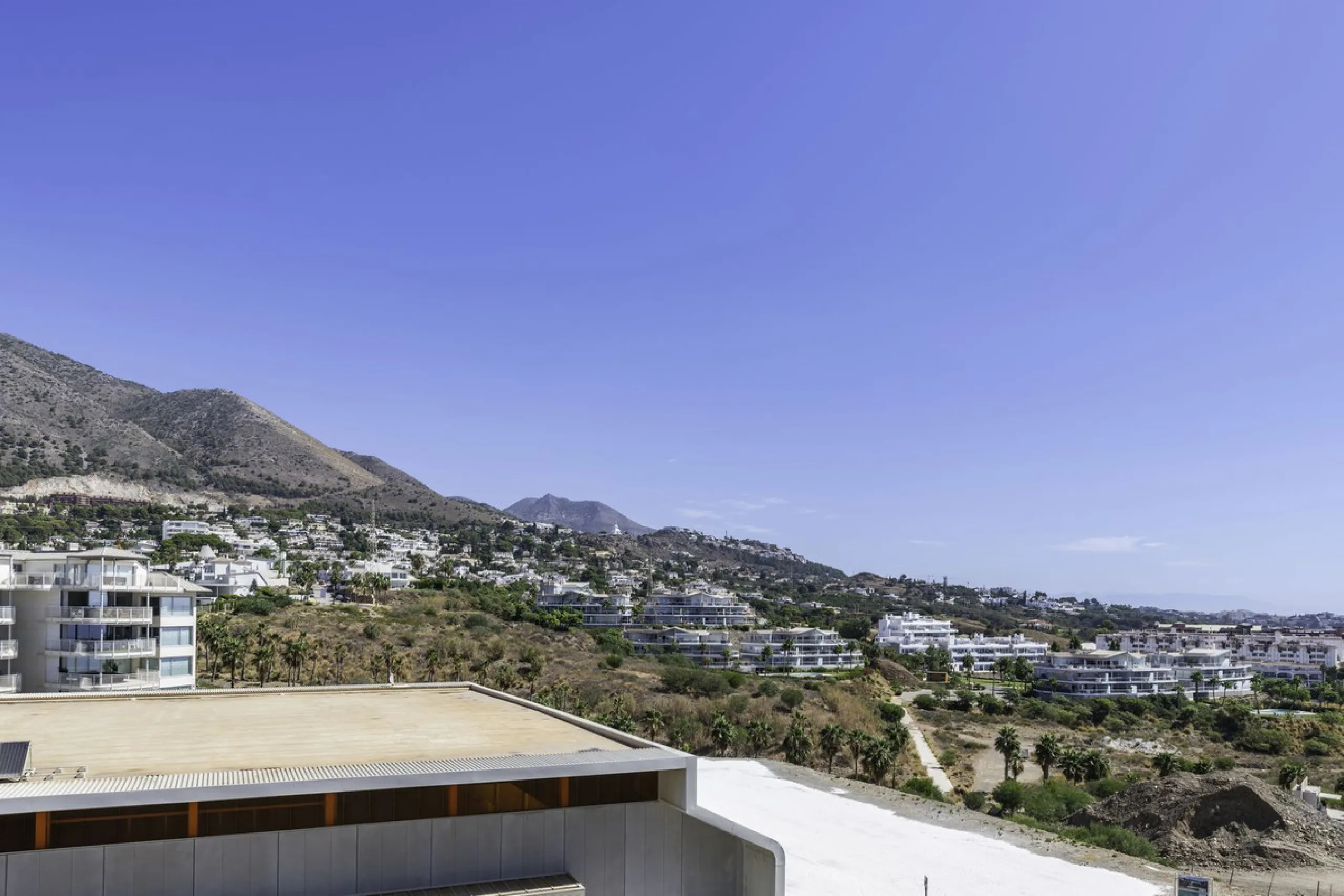 Med One, Higuerón West – Luxury 2-Bedroom Apartment with Panoramic Sea Views