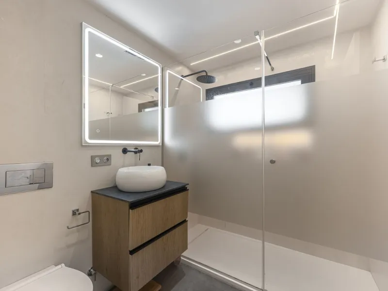 House - Detached Villa в продаже в Estepona, Málaga. В доме 3 спален и 4 ванных комнат. Площадь дома 260 м²