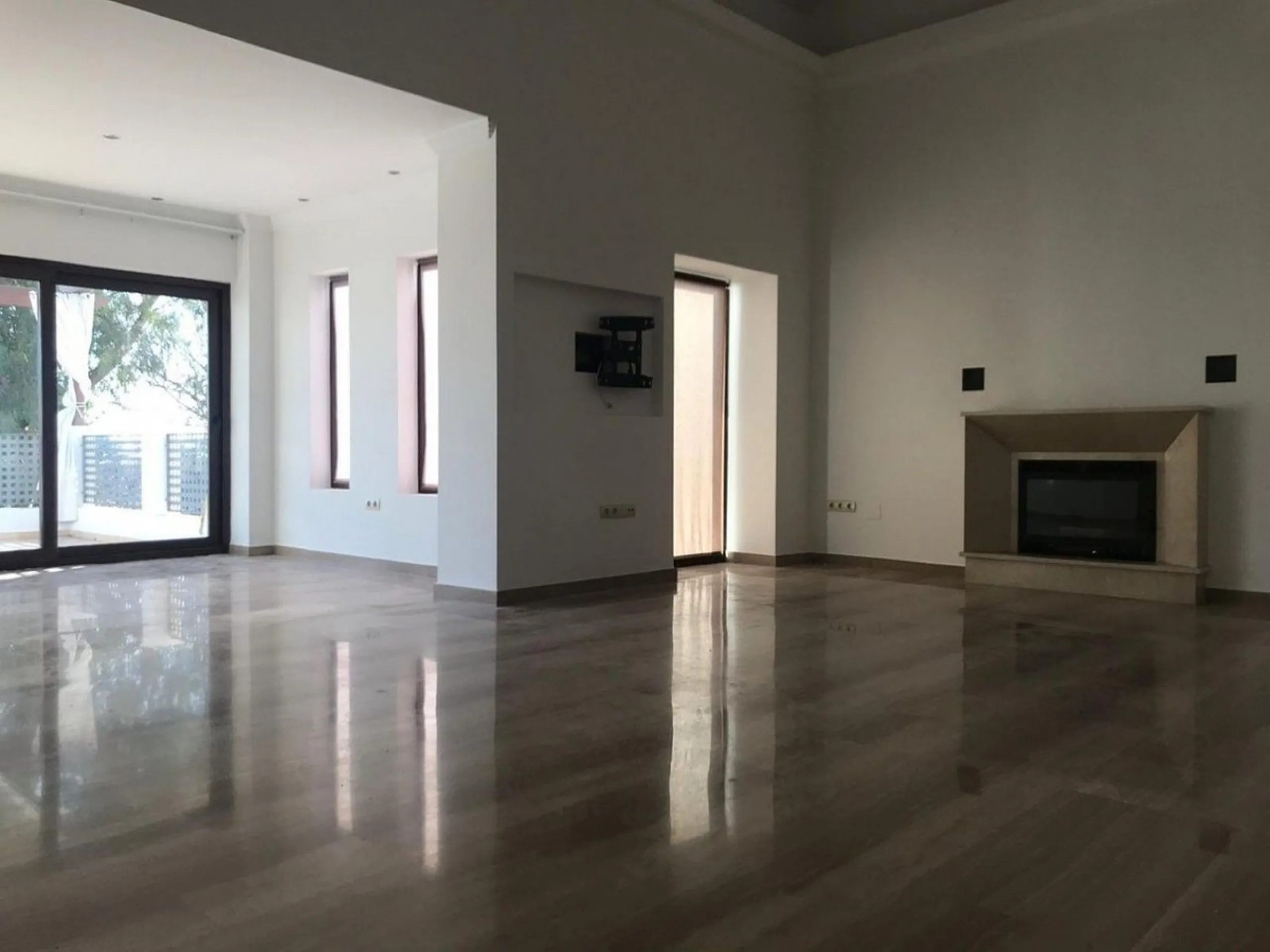 Villa with sea views in La Capellanía, Benalmádena