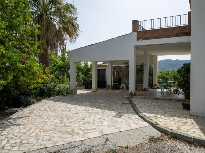 Wonderful finca with almost 50,000 m2 of land, totally fenced, with 5 different entrances, water from its own well plus irrigation water from the canal such us two algibes/ water deposits. T he land is divided into several terraces and planted mainly with